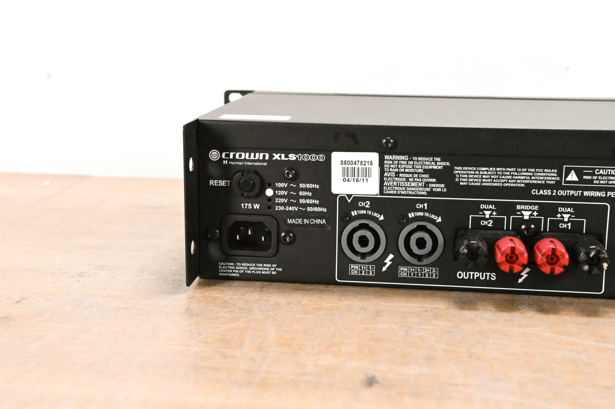 Crown XLS 1000 Two-Channel, 350W @ 4Ω Power Amplifier