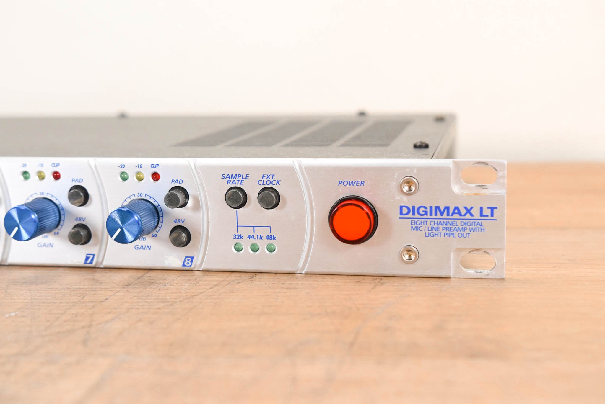 PreSonus DigiMax LT 8-Channel Microphone Preamp