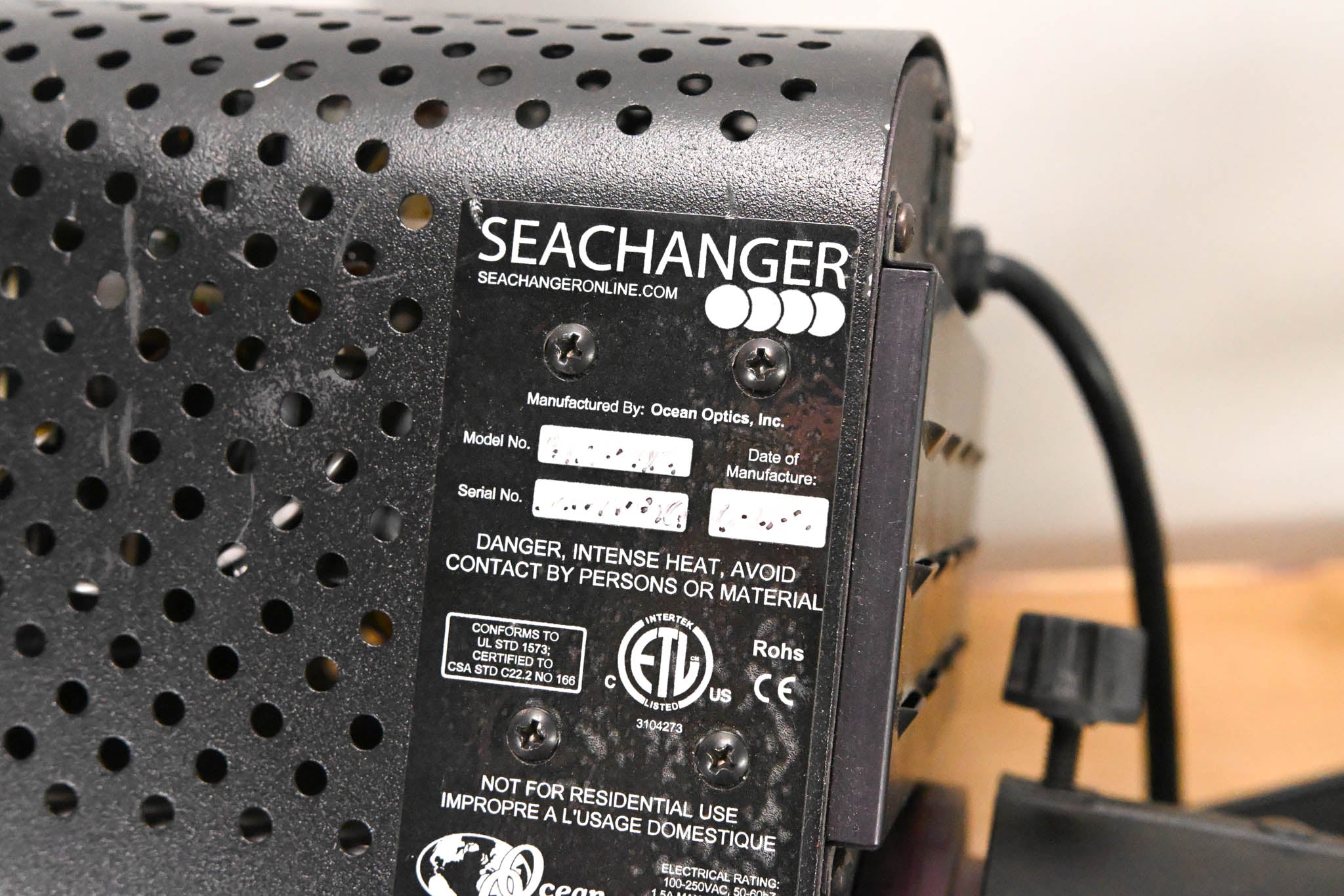 ETC Source Four 750 26 Degree Leko w/OceanOptics SeaChanger Color Engine