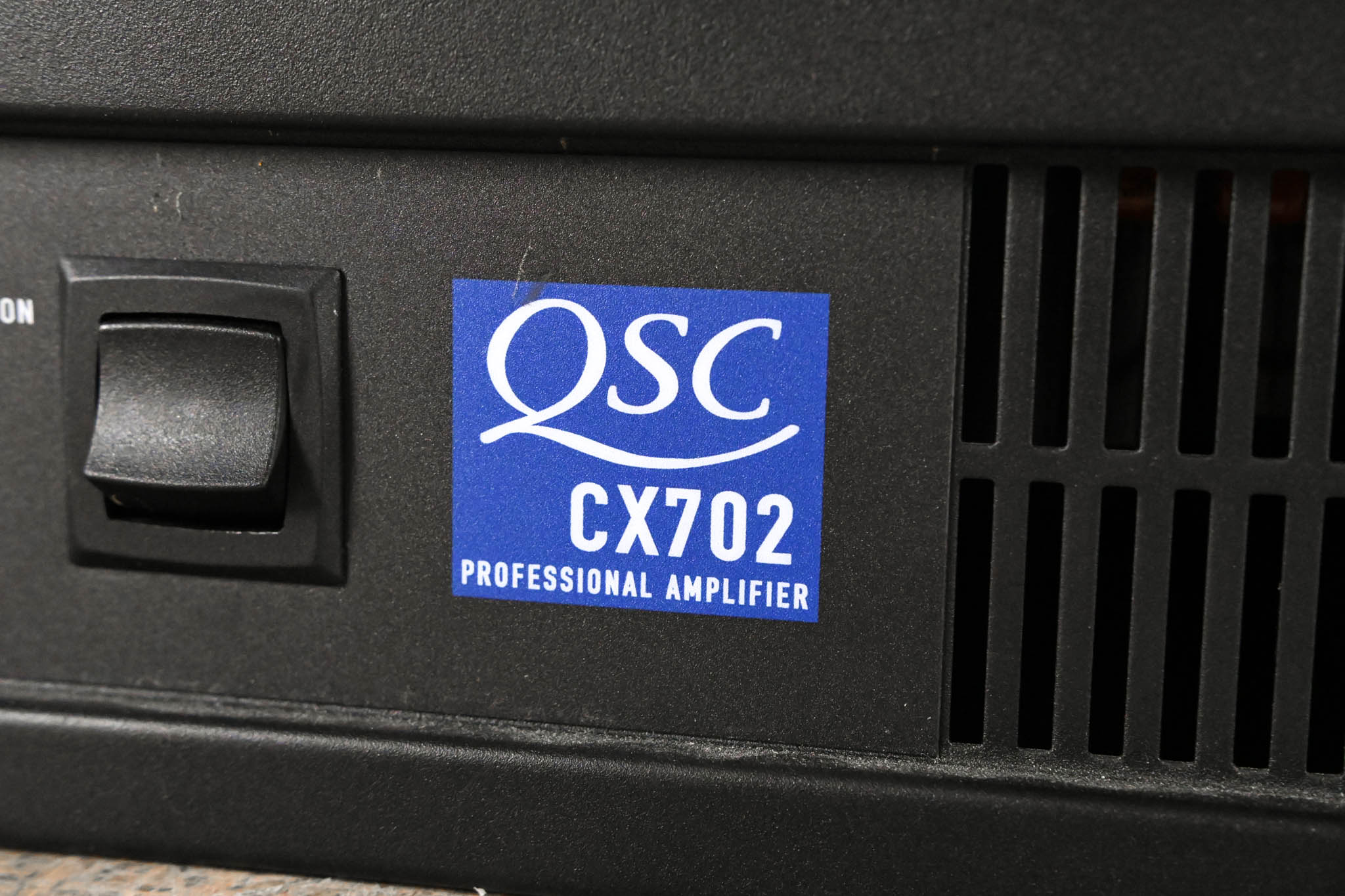 QSC CX702 2-Channel 700W Power Amplifier