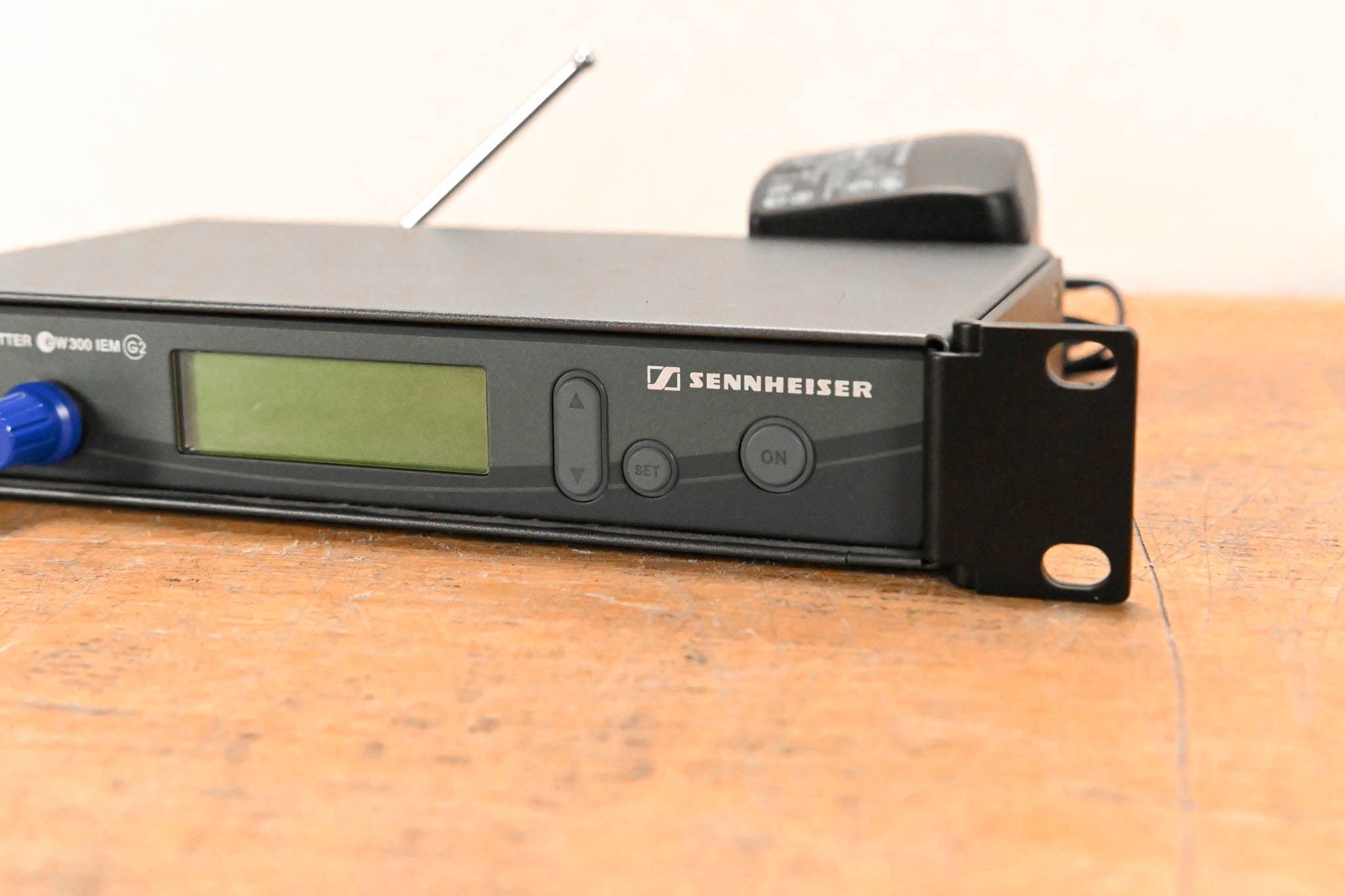 Sennheiser SR 300 IEM G2 Wireless In-Ear Monitor Transmitter 518-554 MHz