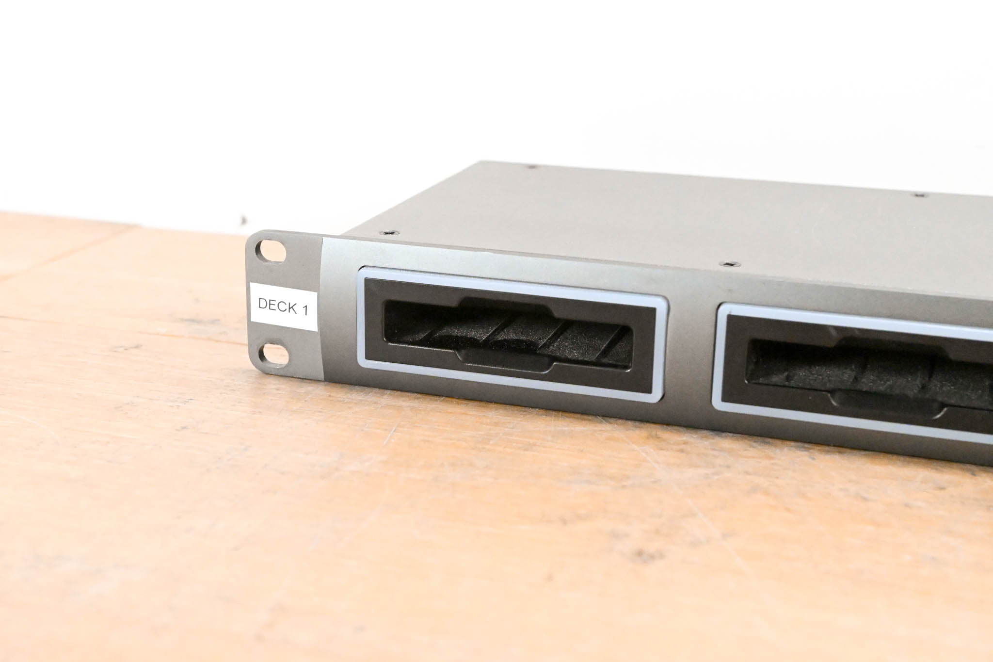 Blackmagic Design HyperDeck Studio Pro 2