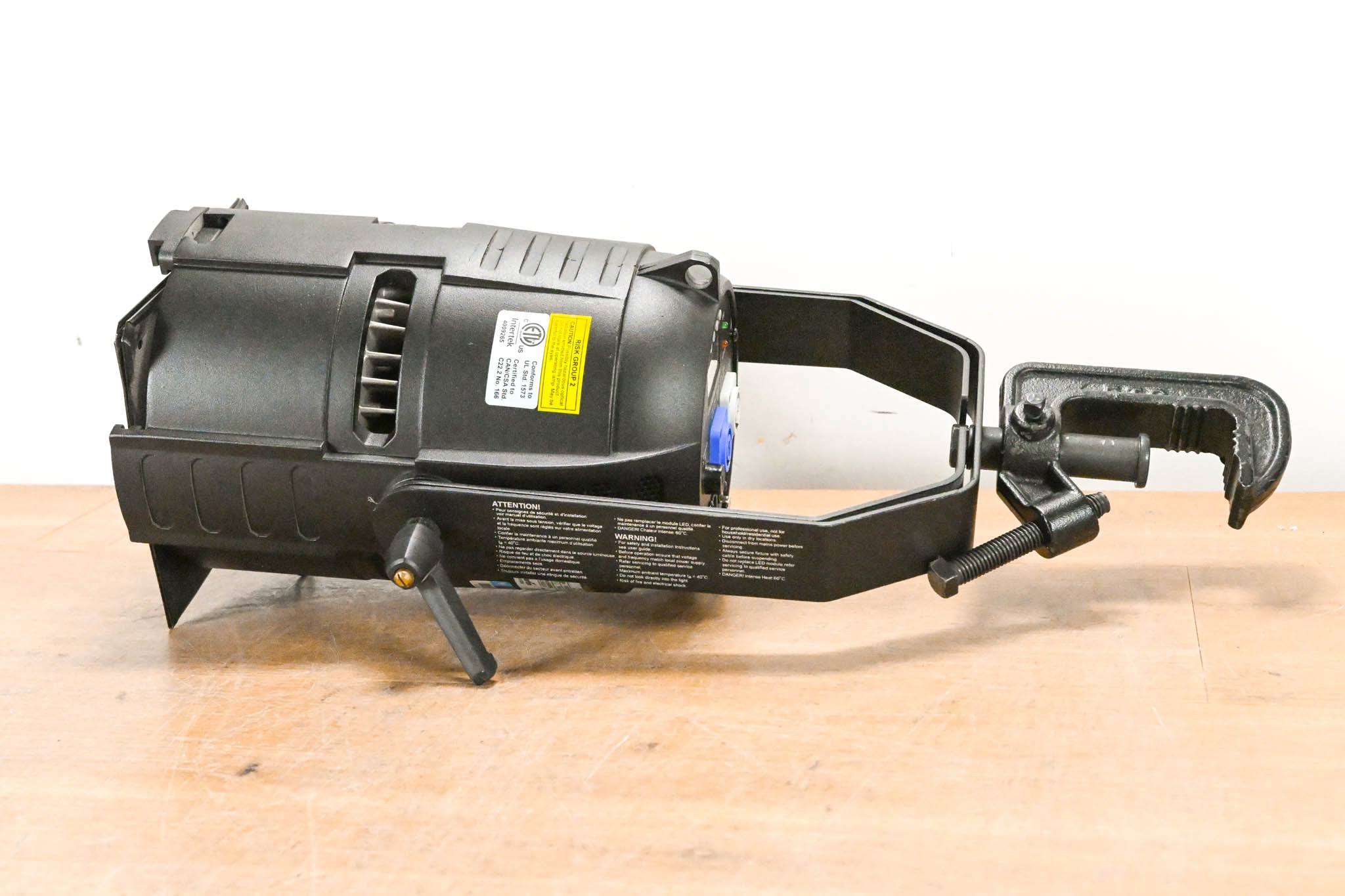Martin Lighting RUSH PAR 2 RGBW Zoom US LED Par Can