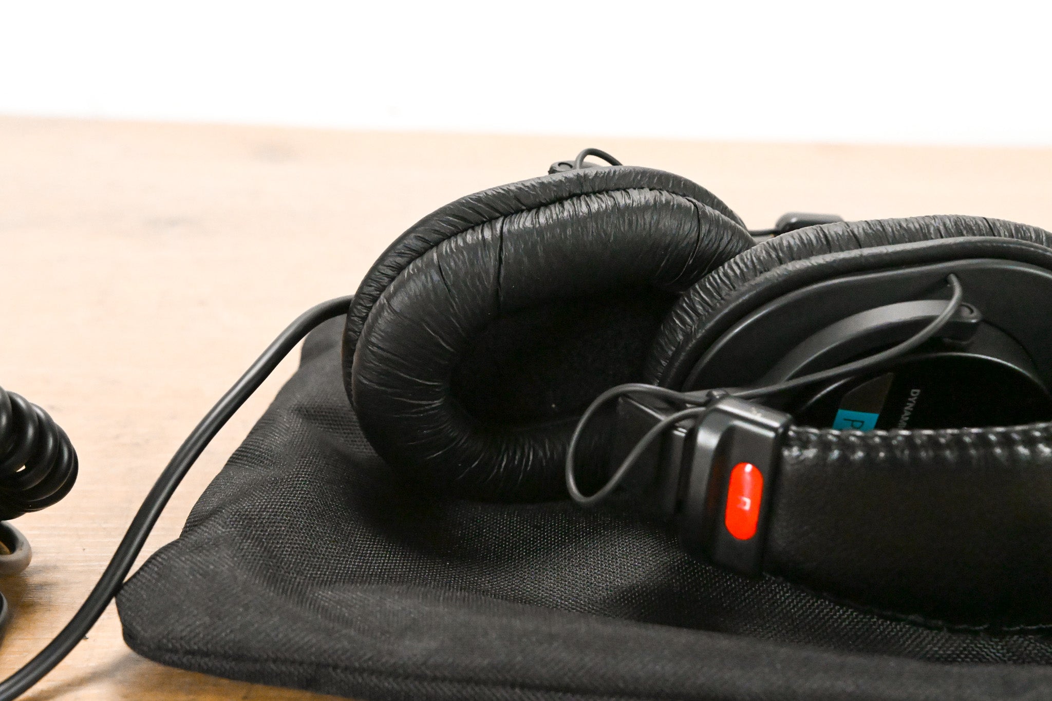 Sony MDR-7506 Professional Stereo Monitor Headphones