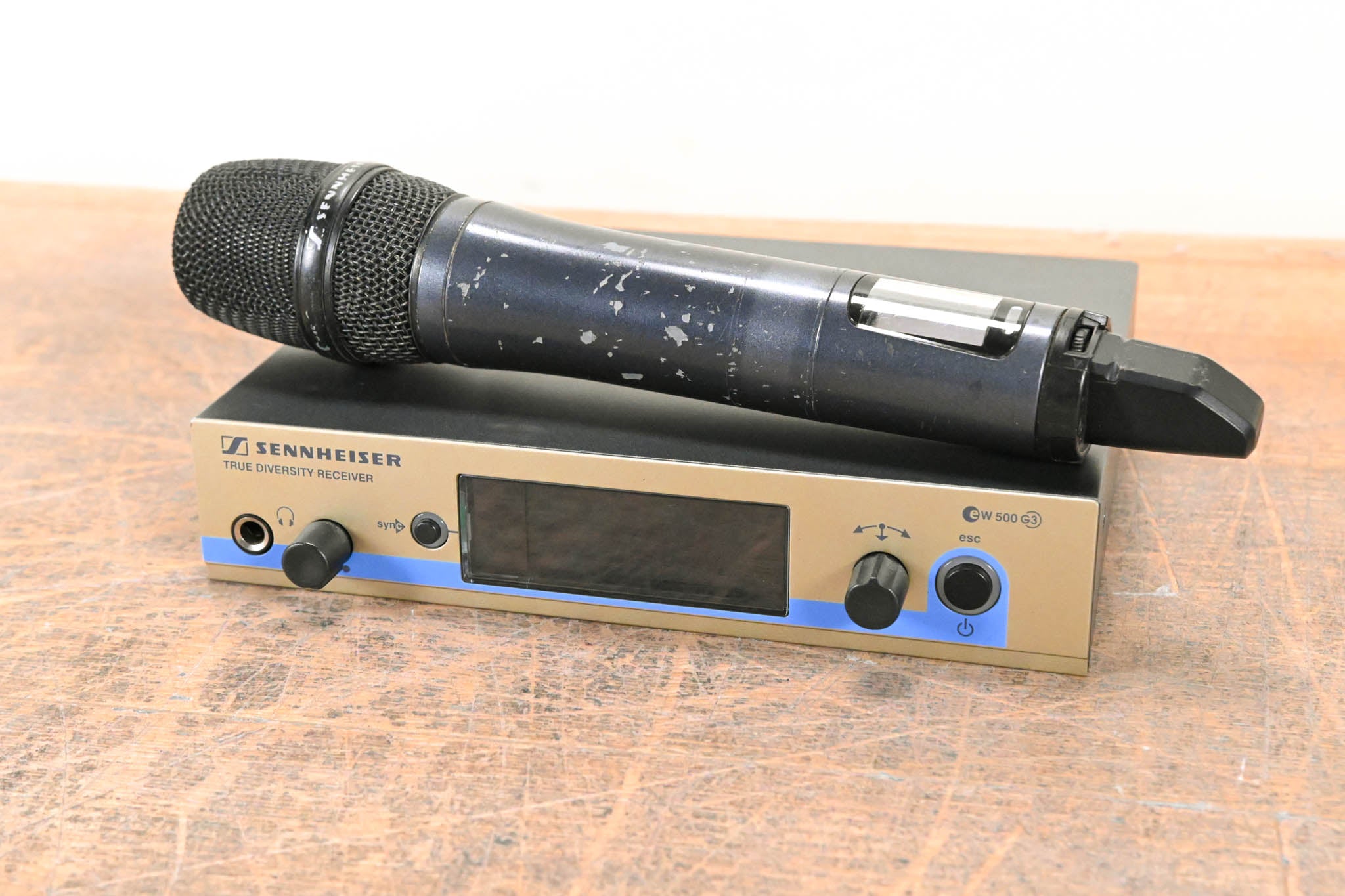 Sennheiser ew 500-945 G3 Handheld Mic System 470-516 MHz NO POWER SUPPLY