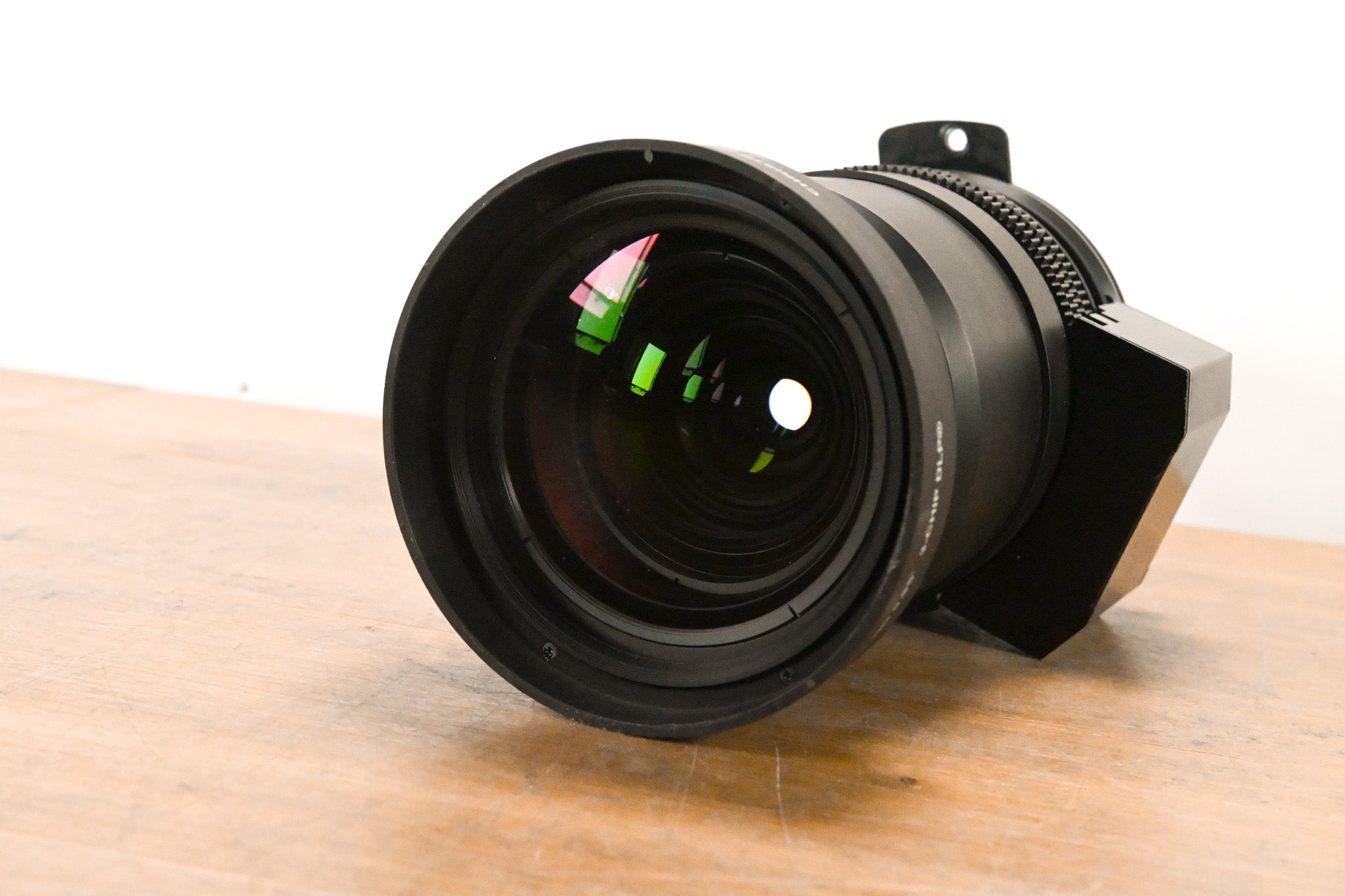 Christie ILS LENS 1.5-2.0:1 SX+ / 1.4-1.8:1 HD 0.95" 3-Chip DLP Lens
