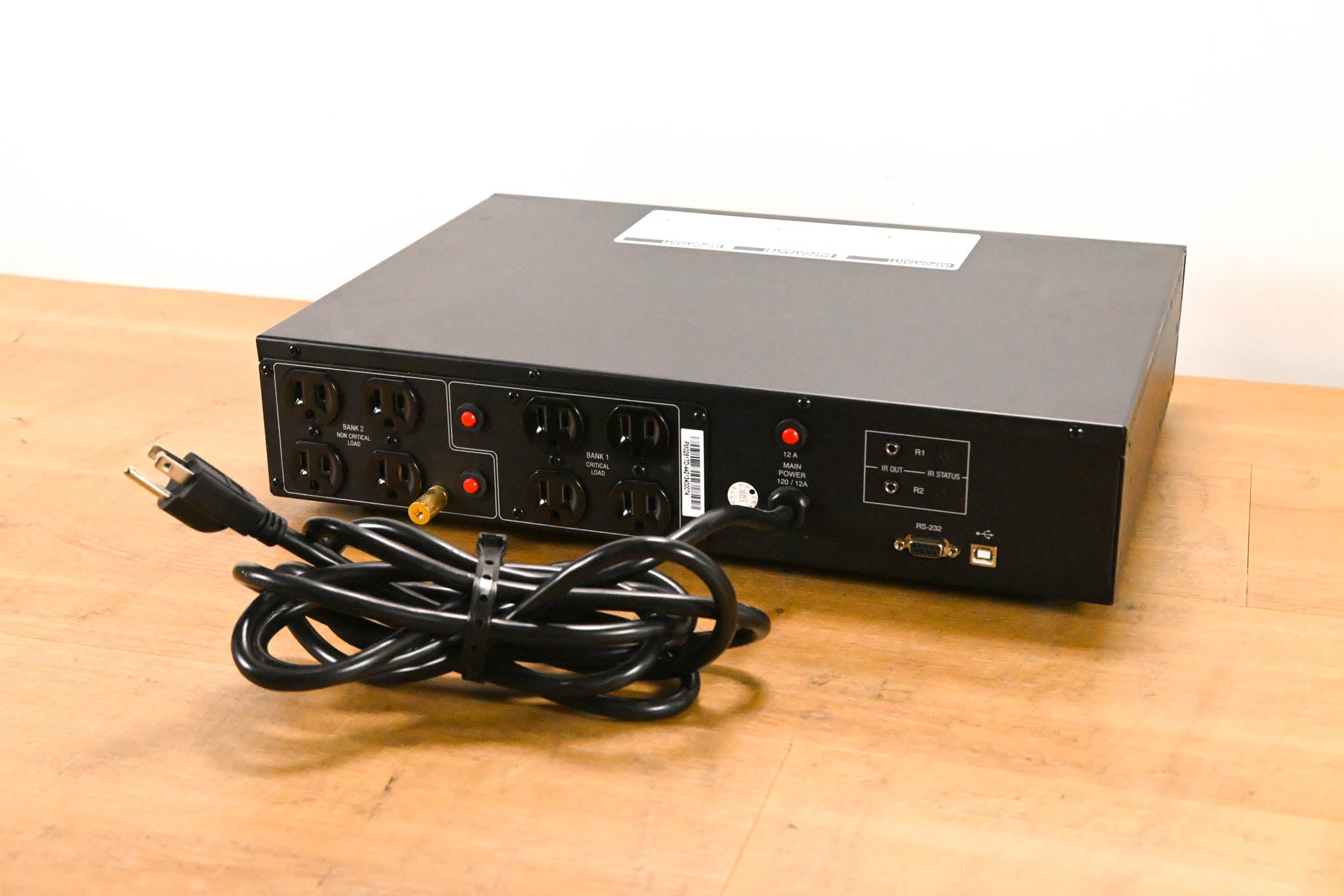 Furman F1000-UPS 1000VA 2RU Rack-Mountable Uninterruptible Power Supply