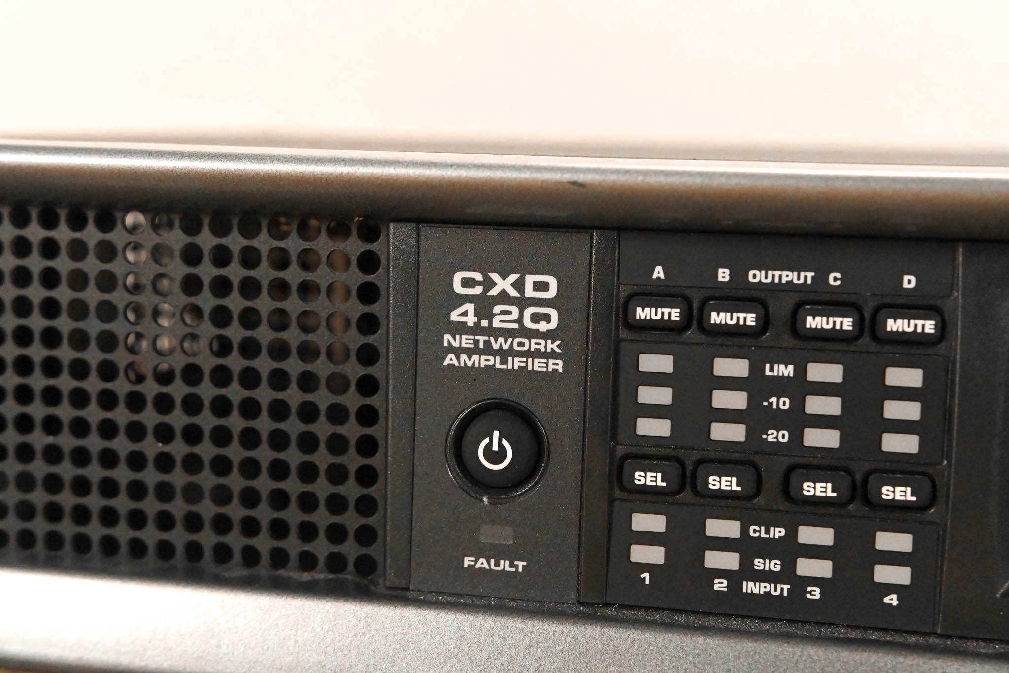 QSC CXD4.2Q 4-Channel, 2000W Network Amplifier