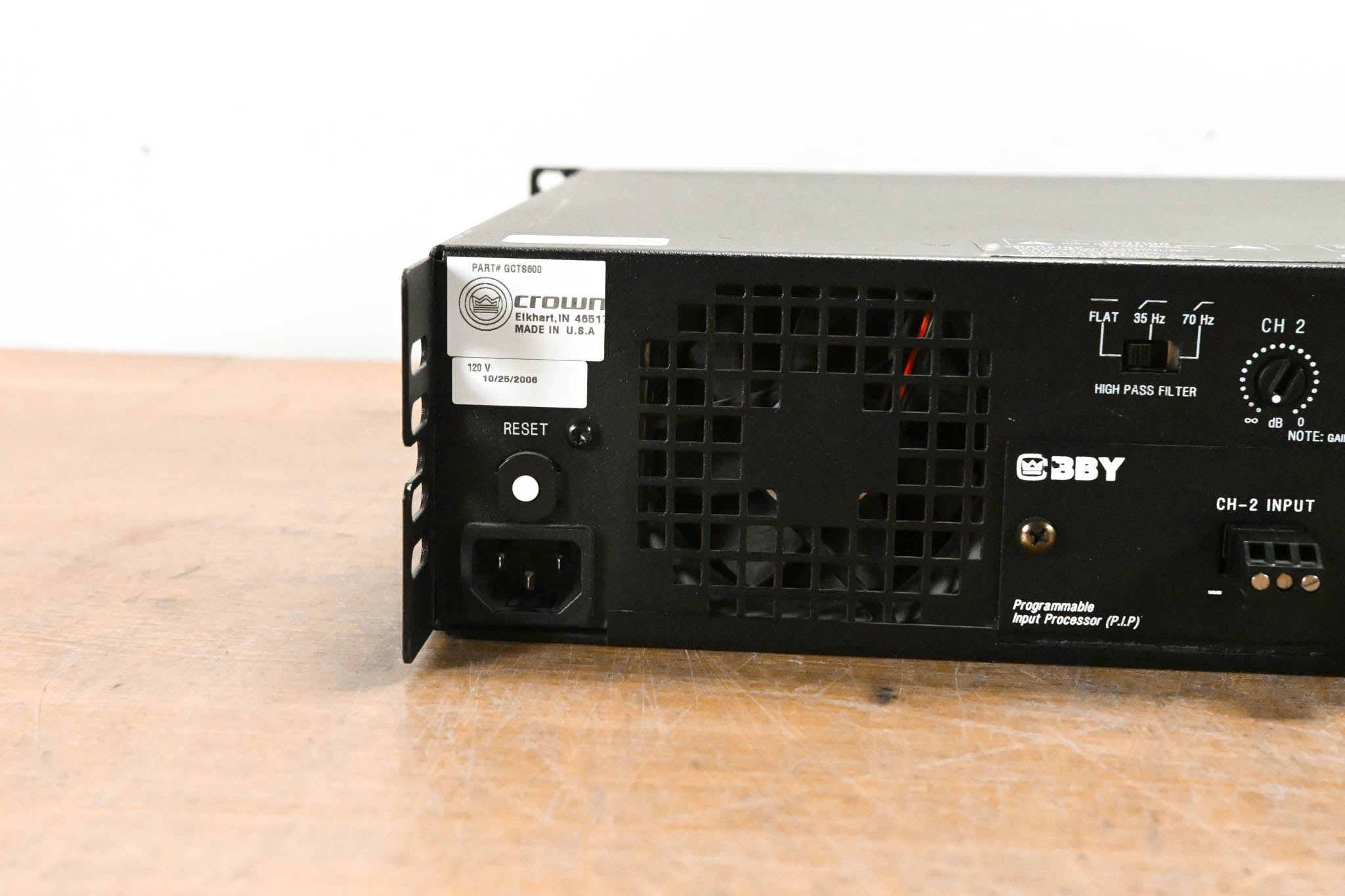 Crown CTs 600 Two-Channel 300W Power Amplifier