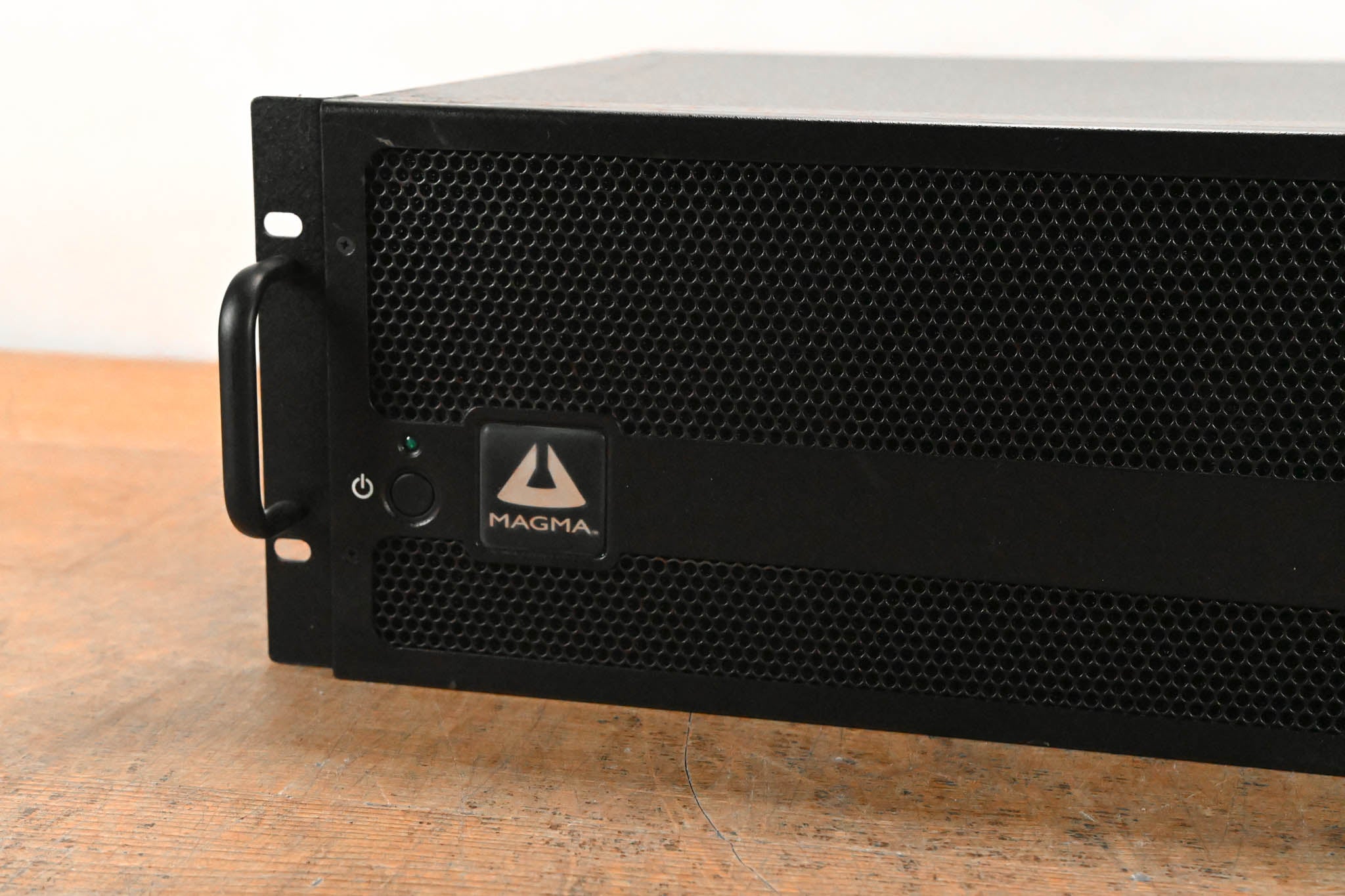 Magma PE6R4 6-Slot PCI Pro Tools HD Expansion Chassis with Cards