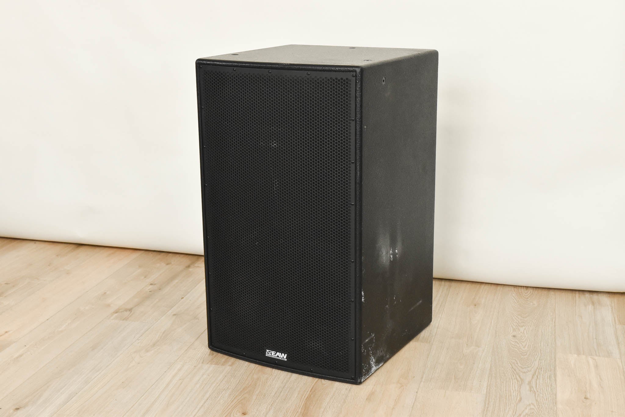 EAW SB625zP Dual 15-inch Subwoofer