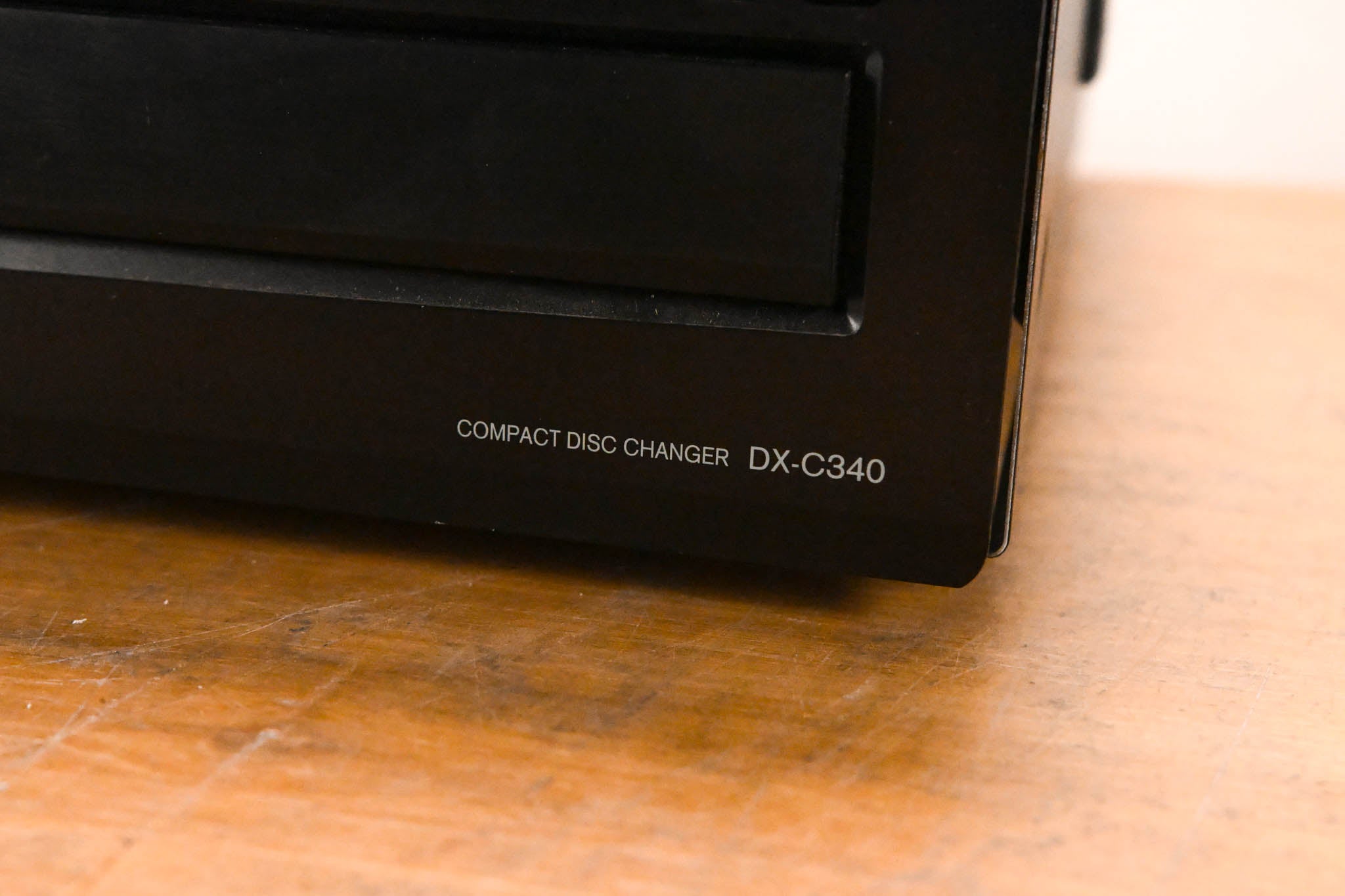 ONKYO DX-C340 6 Disc CD Changer Player