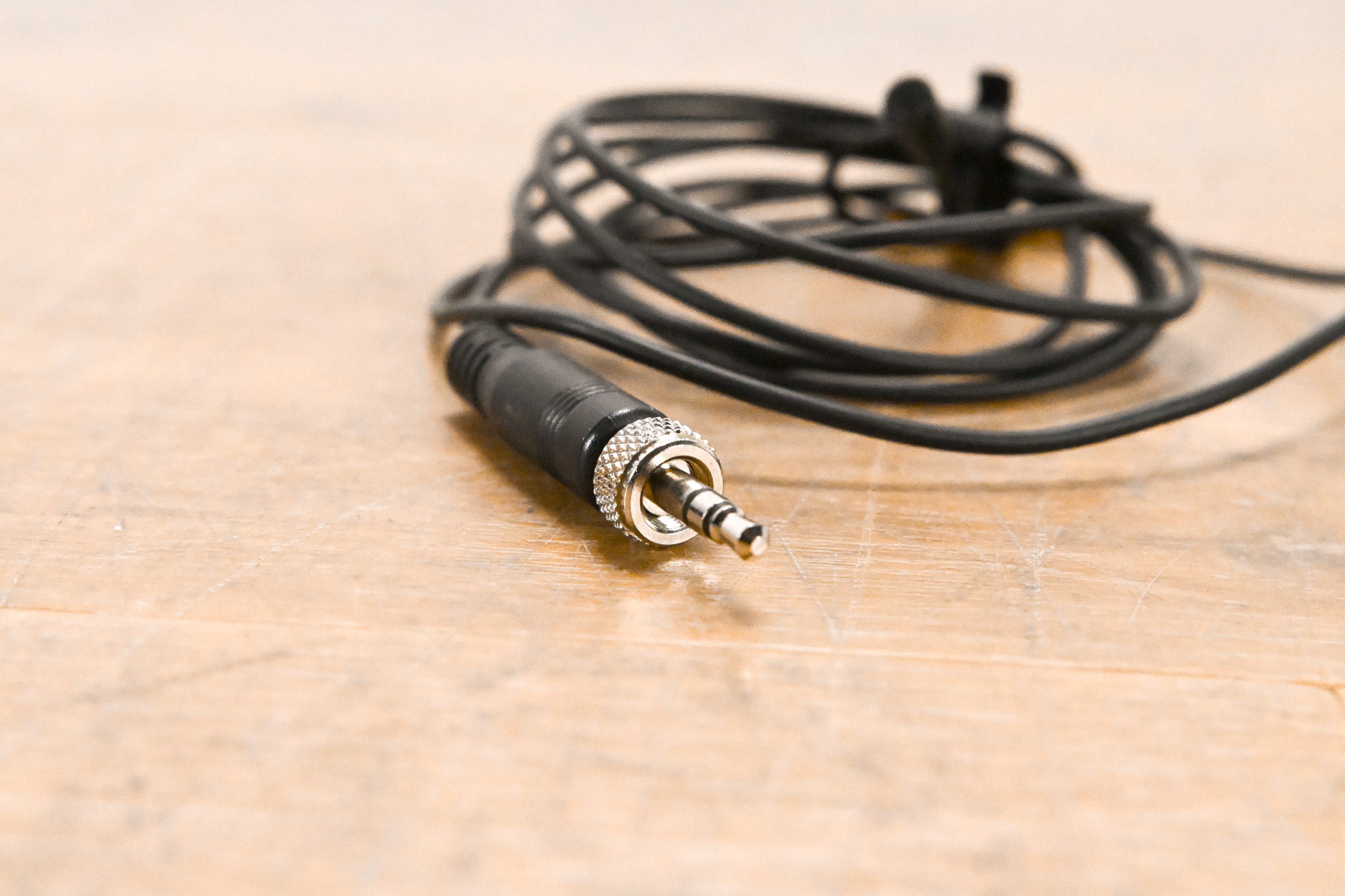 Sennheiser MKE 2-EW Omnidirectional Lavalier Mic with 3.5mm Connector