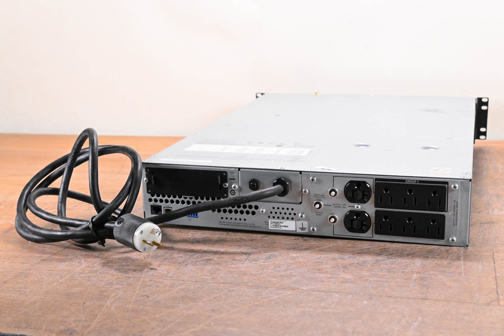 APC SMT2200RM2U Line Interactive 2200VA Smart-UPS
