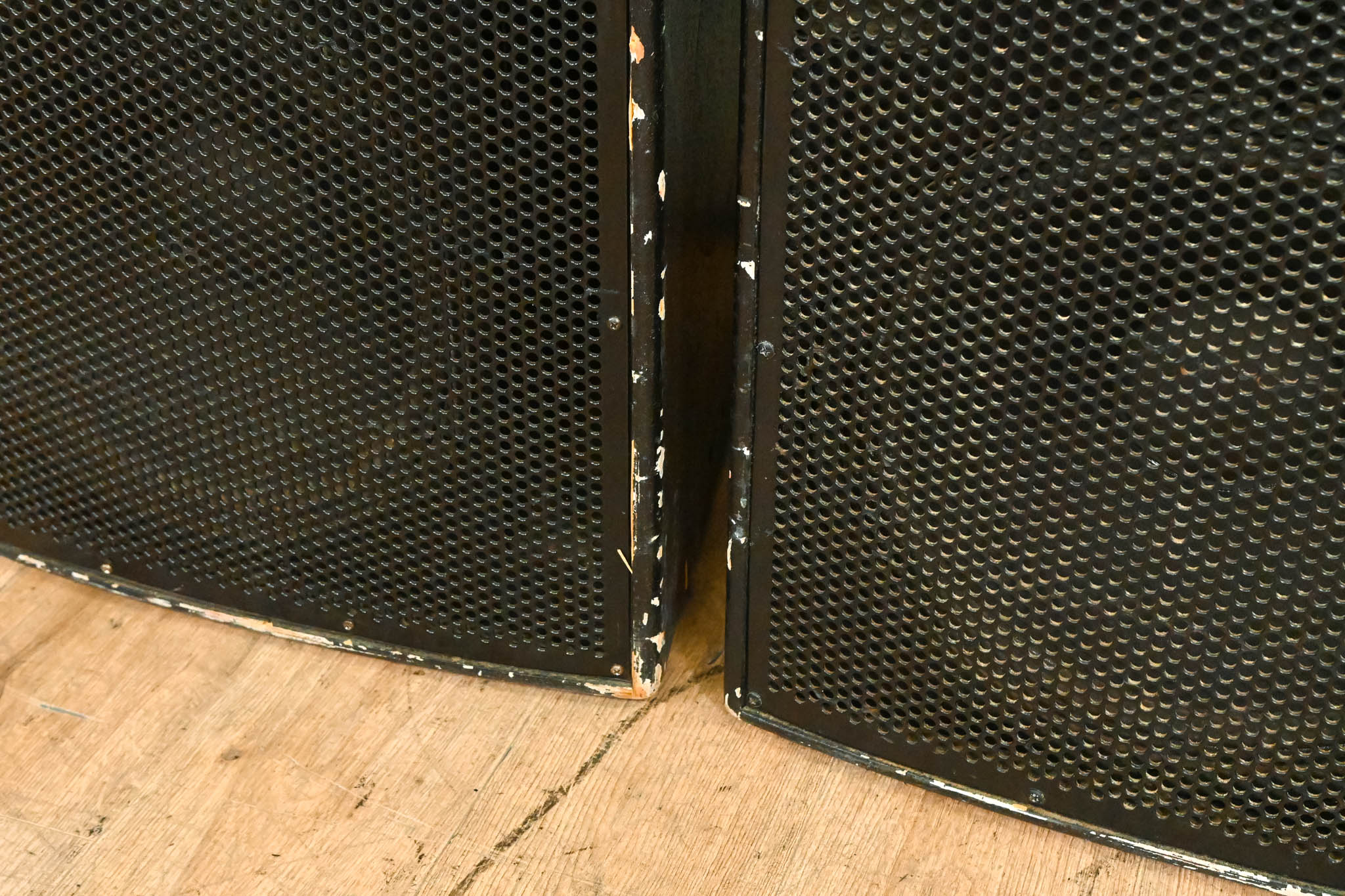 EAW LA325 3-Way Full-Range Loudspeaker (PAIR)