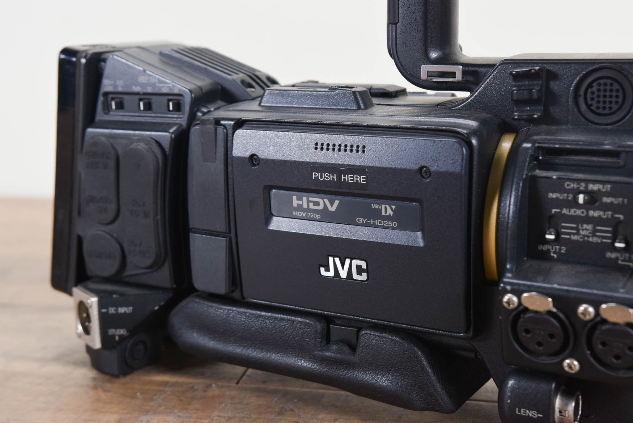 JVC GY-HD250CHU 1/3" 3-CCD Professional HDV Camcorder