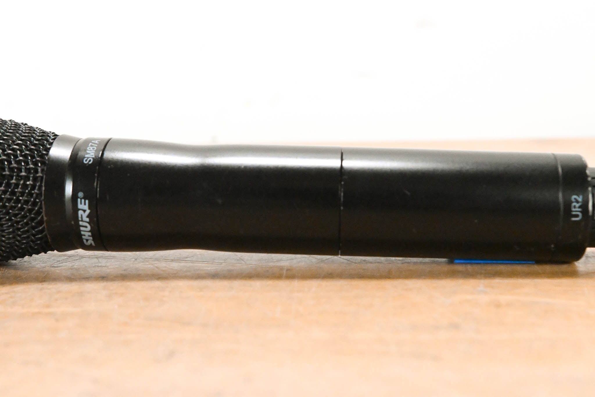 Shure UR2/SM87A Handheld Transmitter with SM87A Capsule - H4 Band