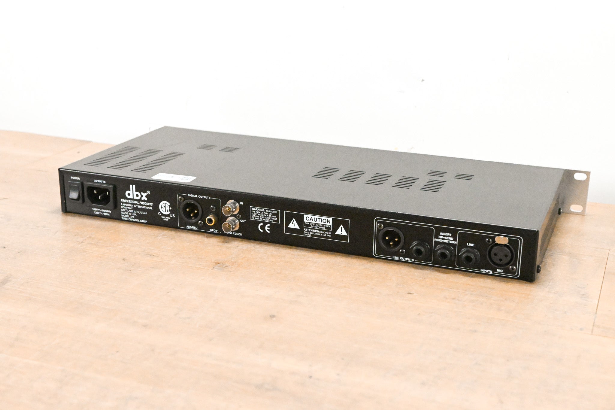 dbx 376 Tube Channel Strip with Digital Out