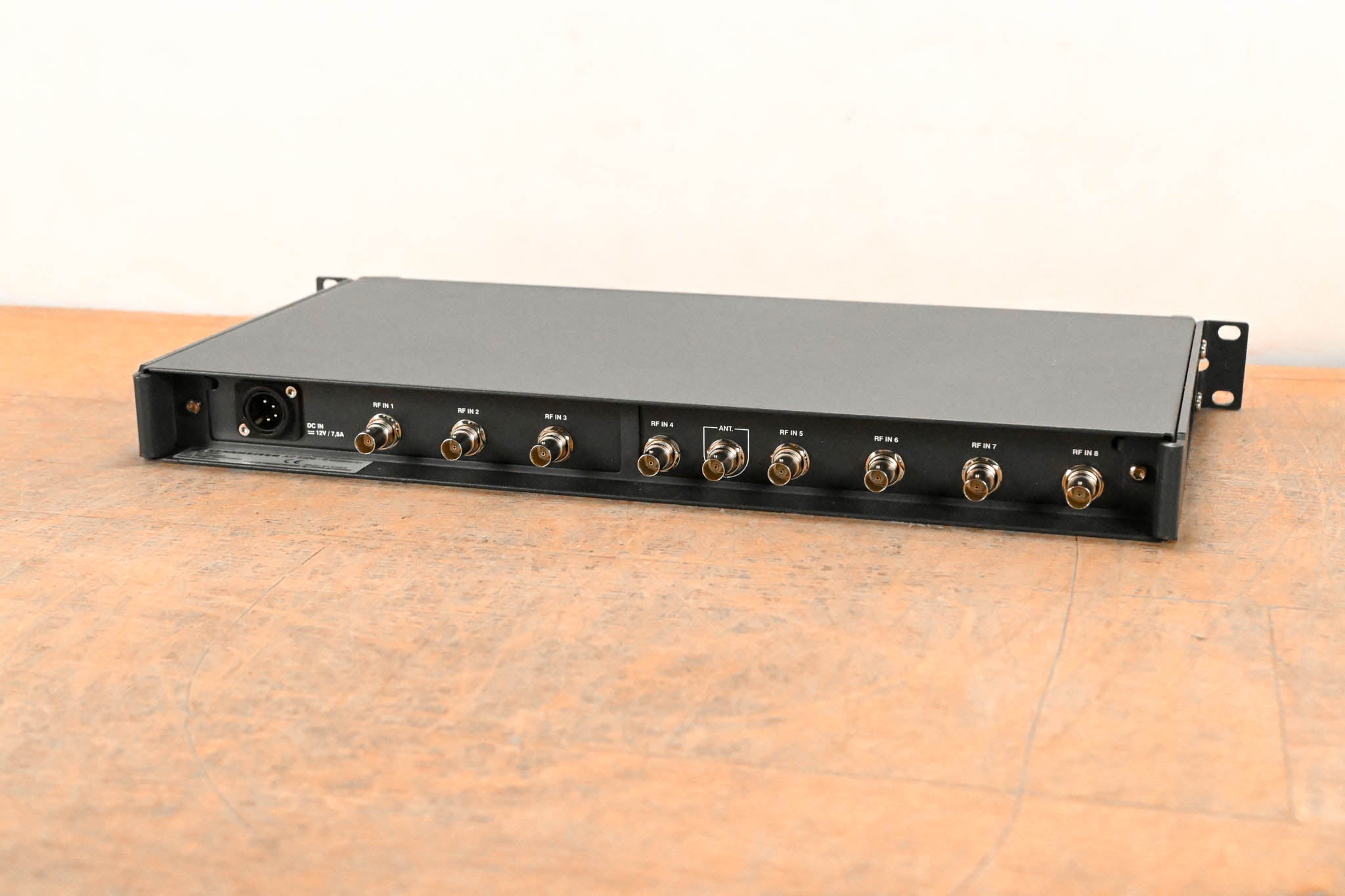 Sennheiser AC 3200-II Active 8-Channel Antenna Combiner NO POWER SUPPLY