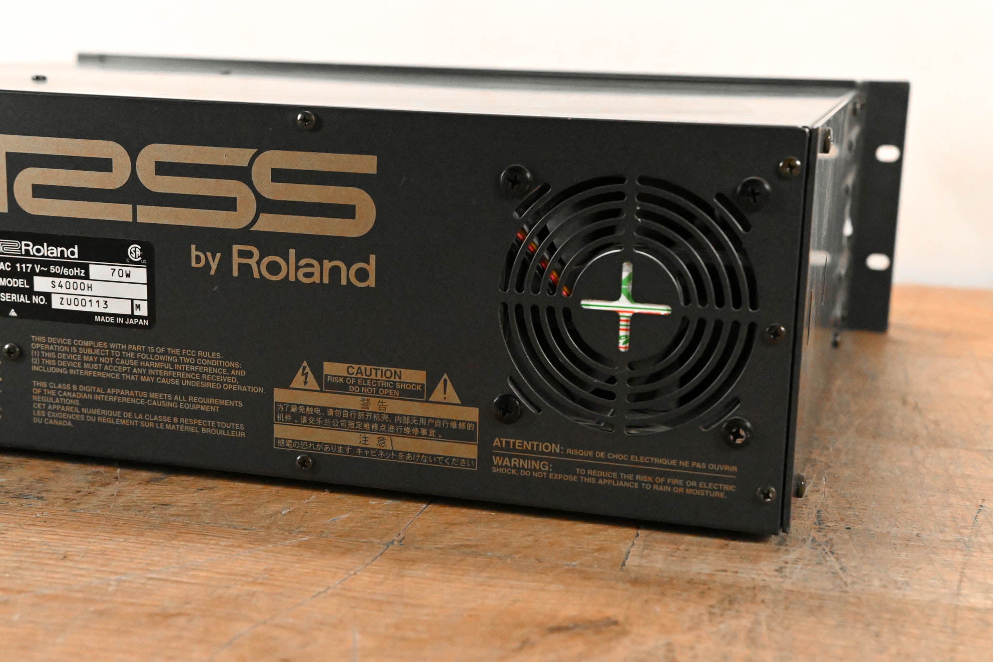 Roland S-4000H Digital Snake 32 x 8 Front of House Unit