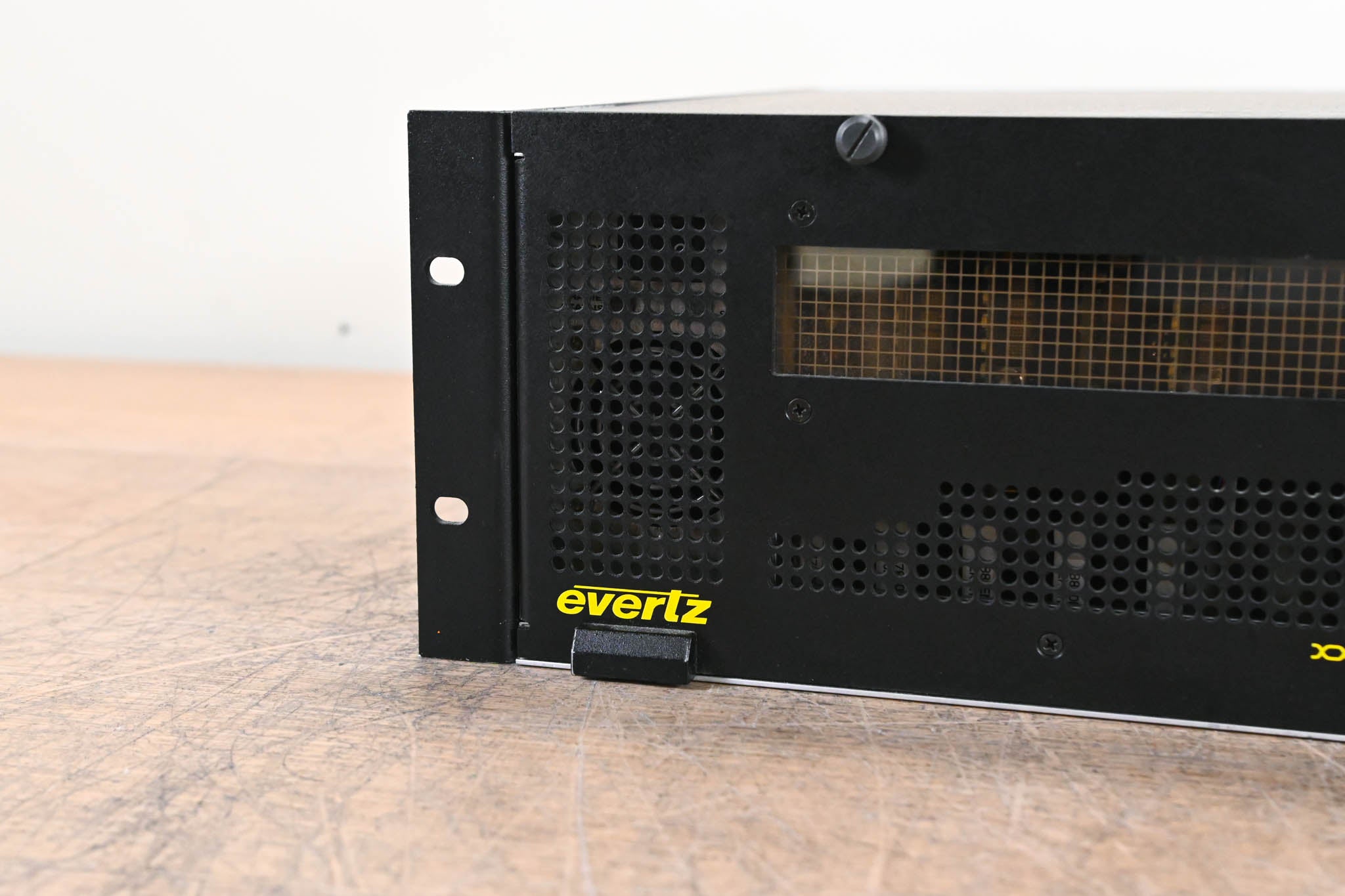 Evertz 7800FR 3RU Rack-Mountable Multiframe with Cards