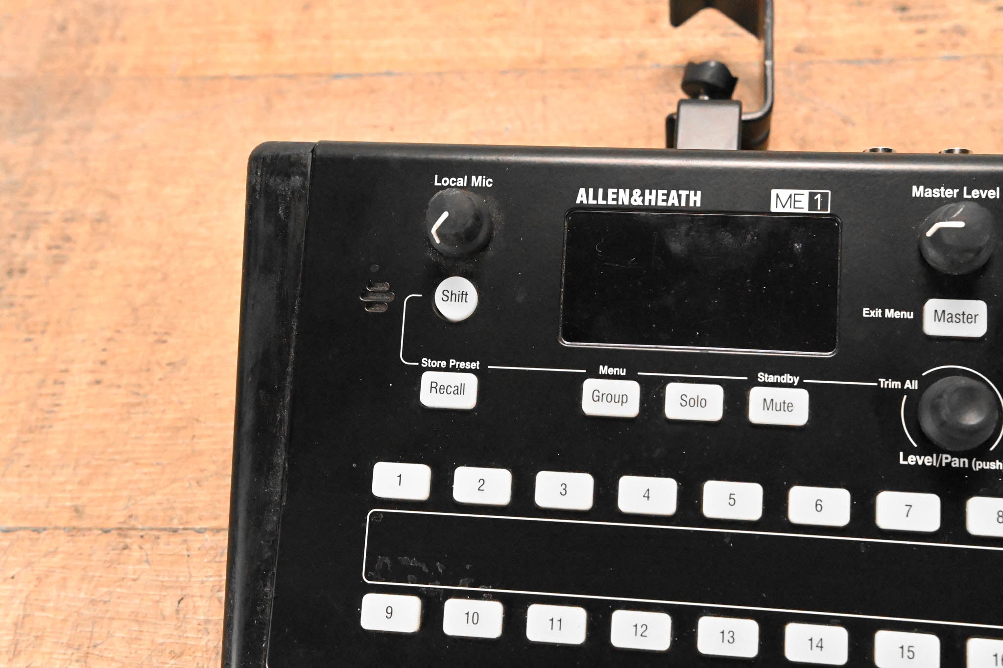 Allen & Heath ME-1 Personal Monitor Mixer