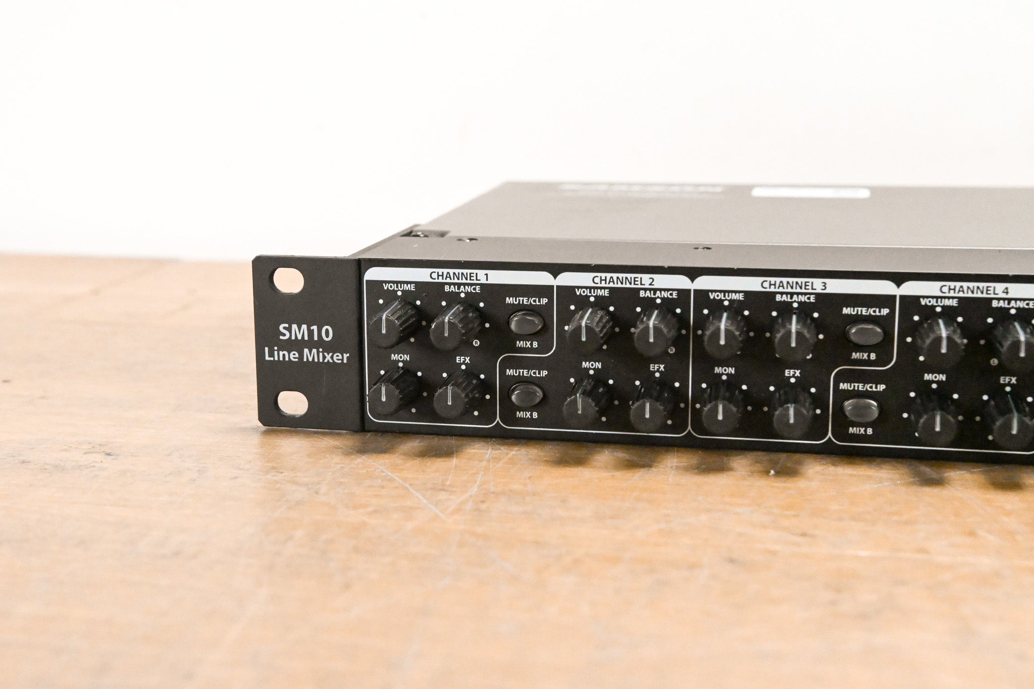Samson SM10 10-Channel Rackmount Stereo Line Mixer