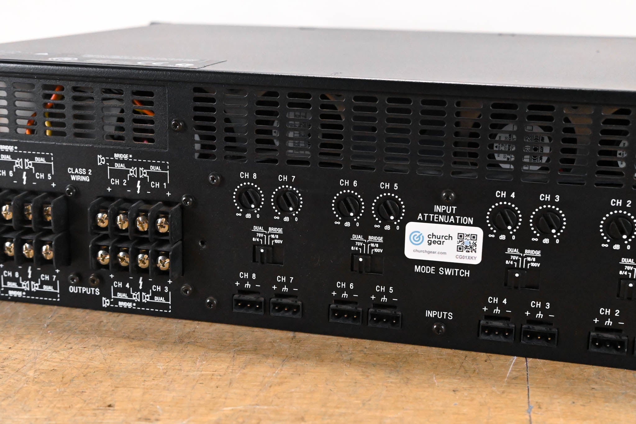 Crown CTs 8200 200W 8-Channel Power Amplifier
