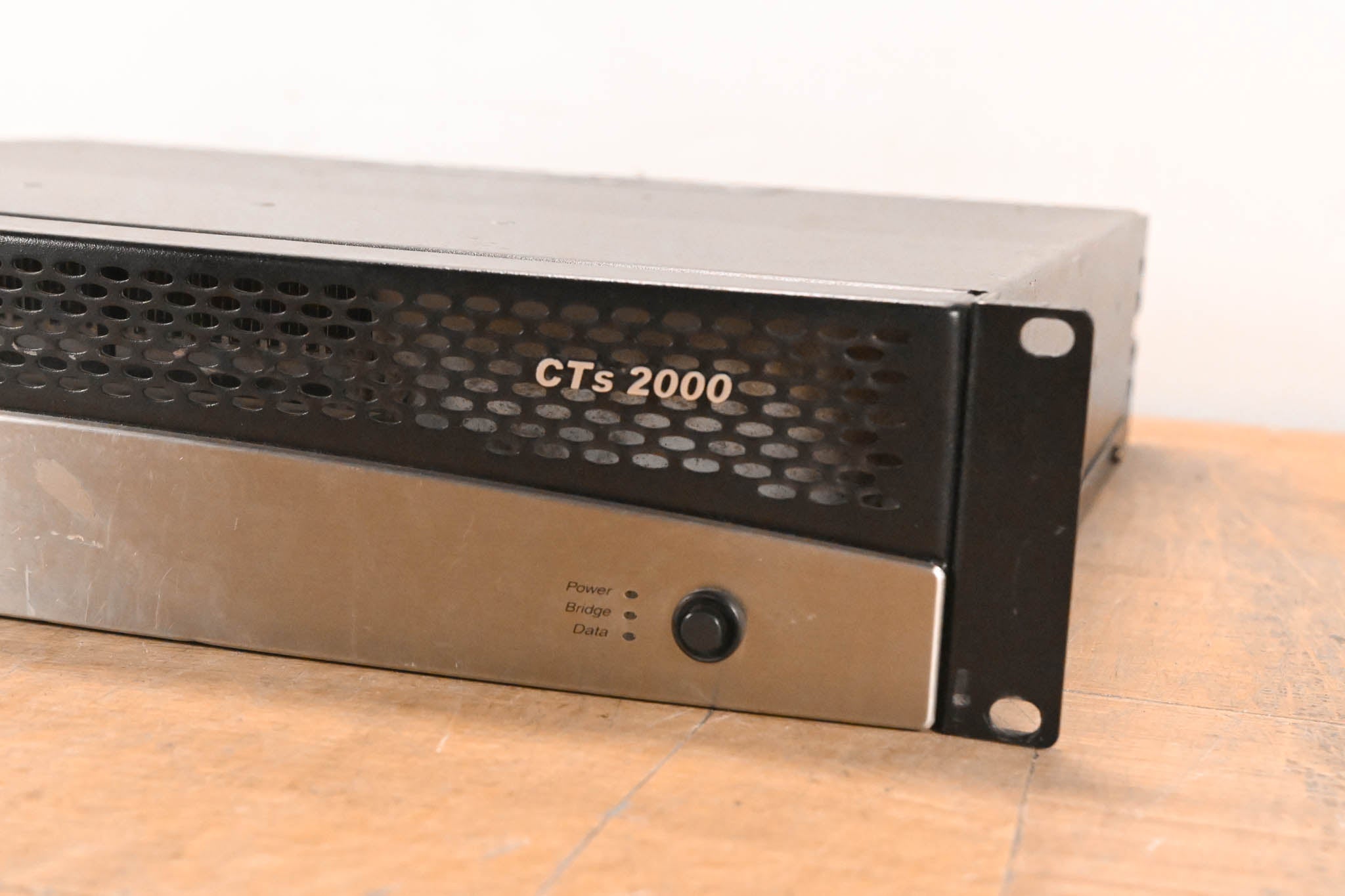 Crown CTs 2000 2-Channel 1000W Power Amplifier