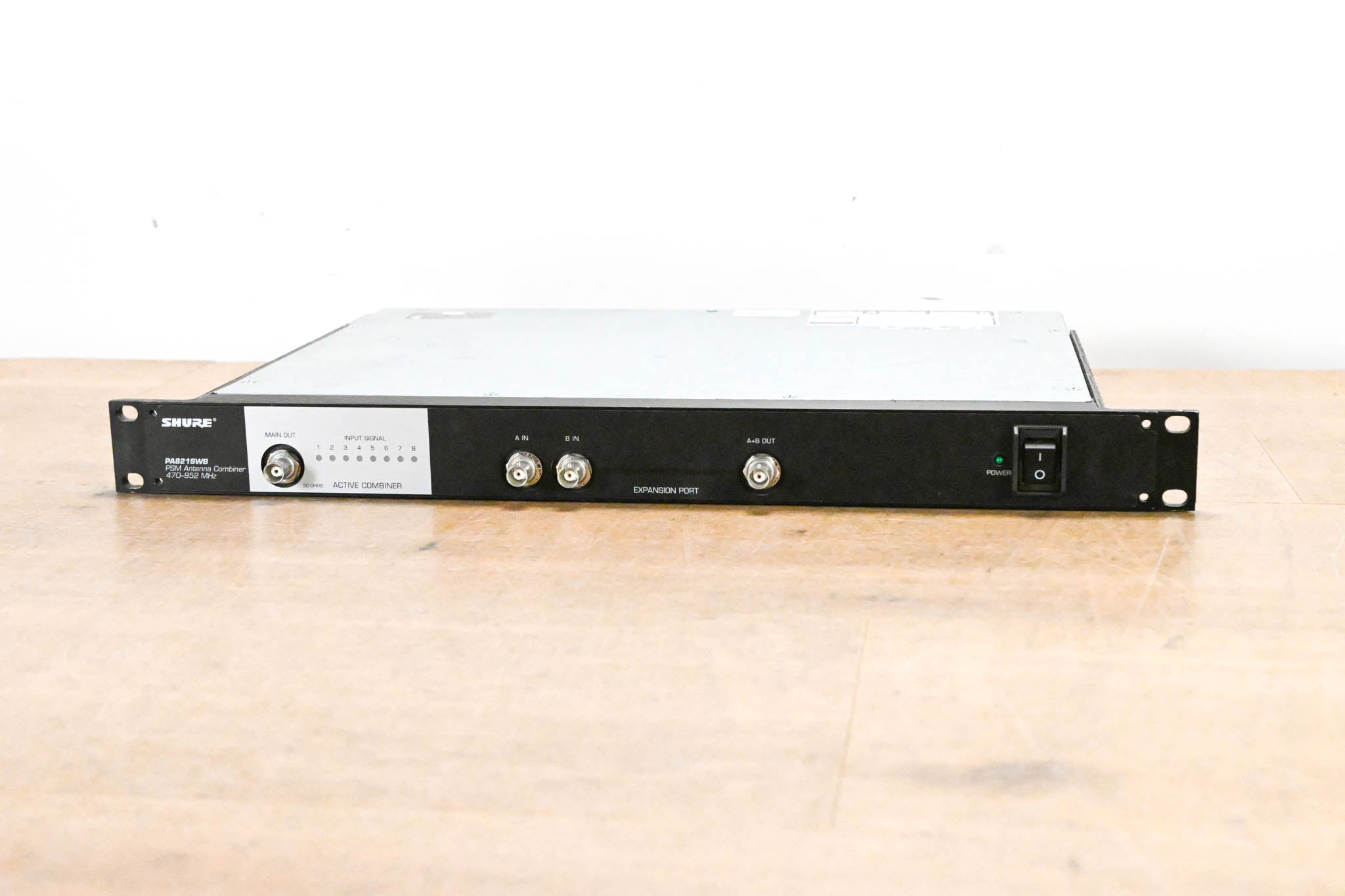 Shure PA821SWB PSM Antenna Combiner - 470-952 MHz