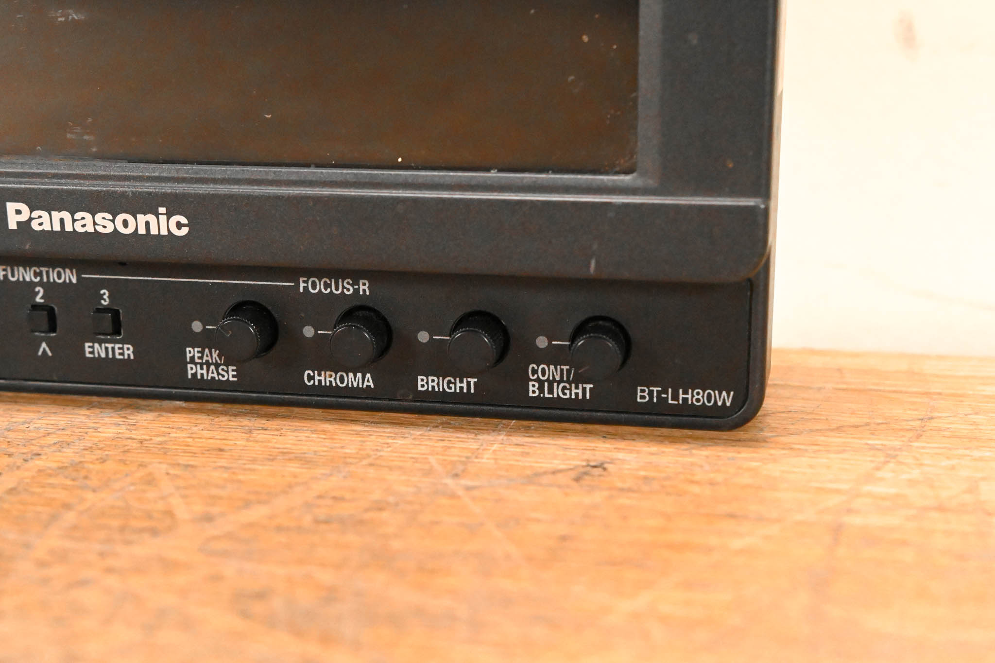Panasonic BT-LH80WP 7.9" Multi-Format Color LCD (NO POWER SUPPLY)