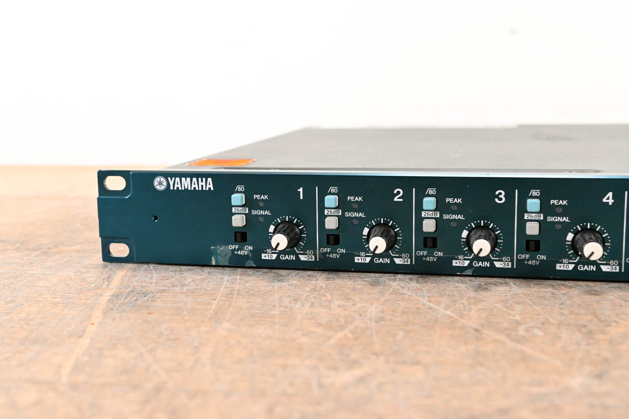 Yamaha MLA8 8-Channel Microphone/Line Preamplifier