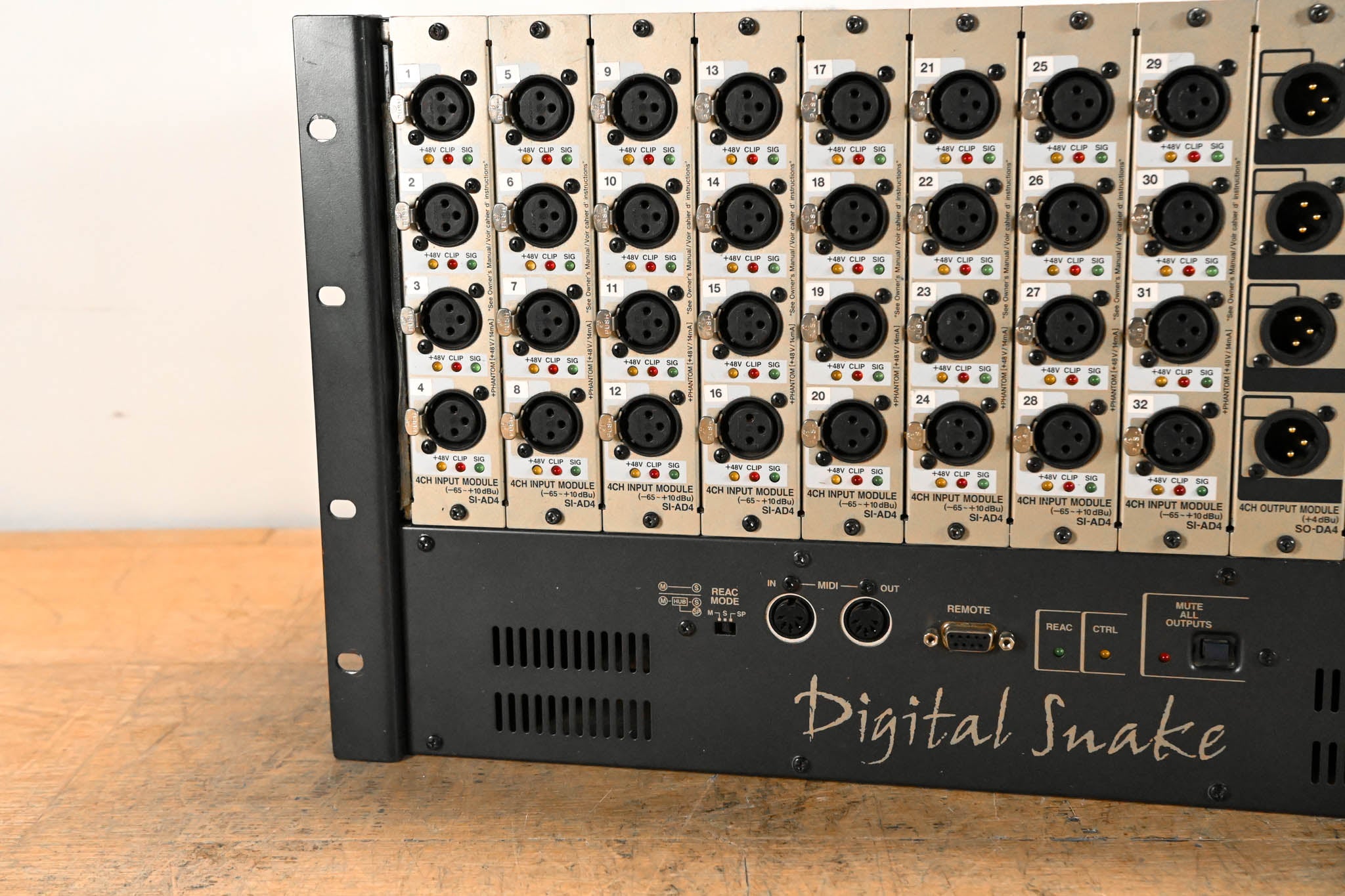 Roland S-4000S-3208 Digital Snake 32x8 Modular Stage Unit