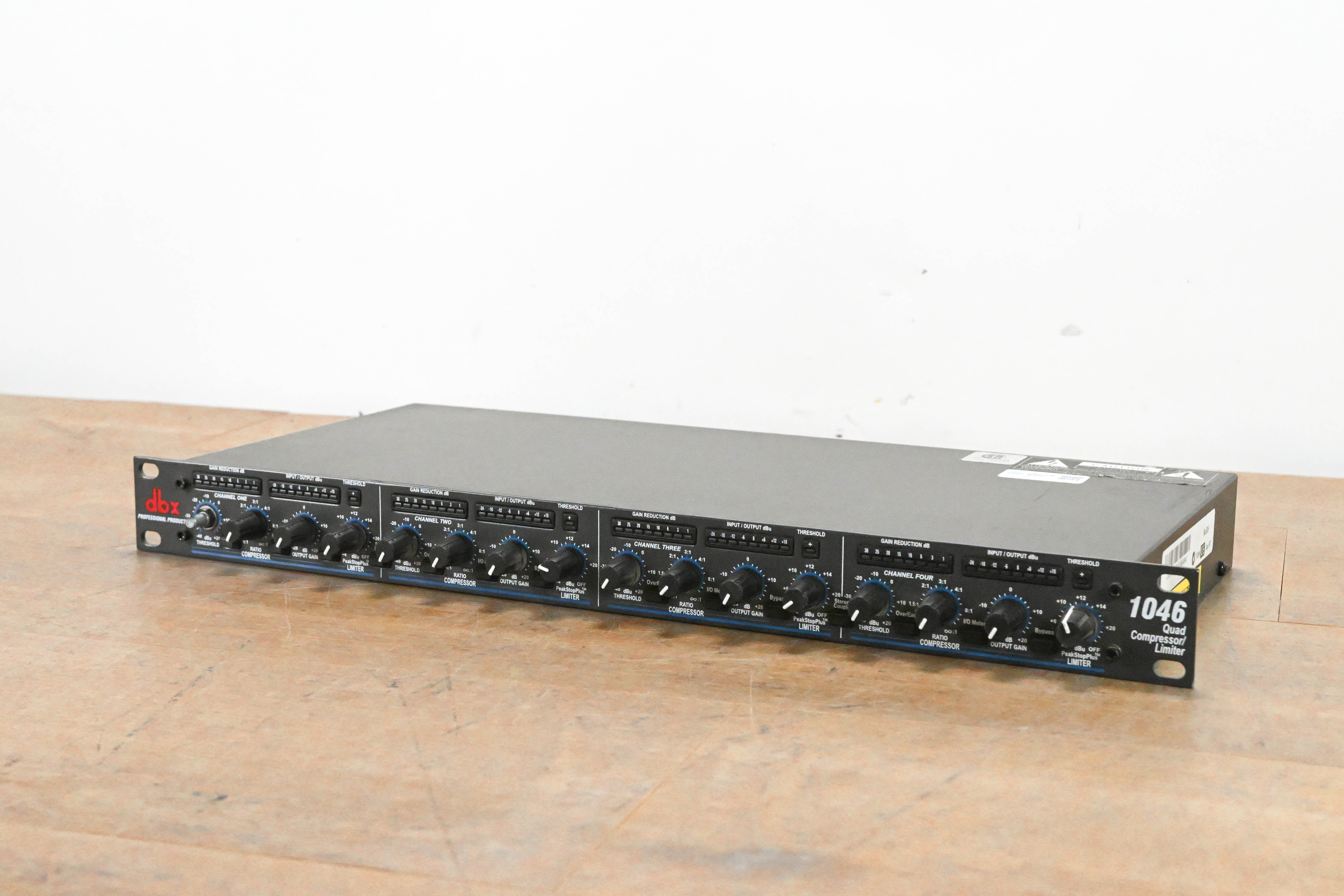 dbx 1046 Quad Compressor/Limiter