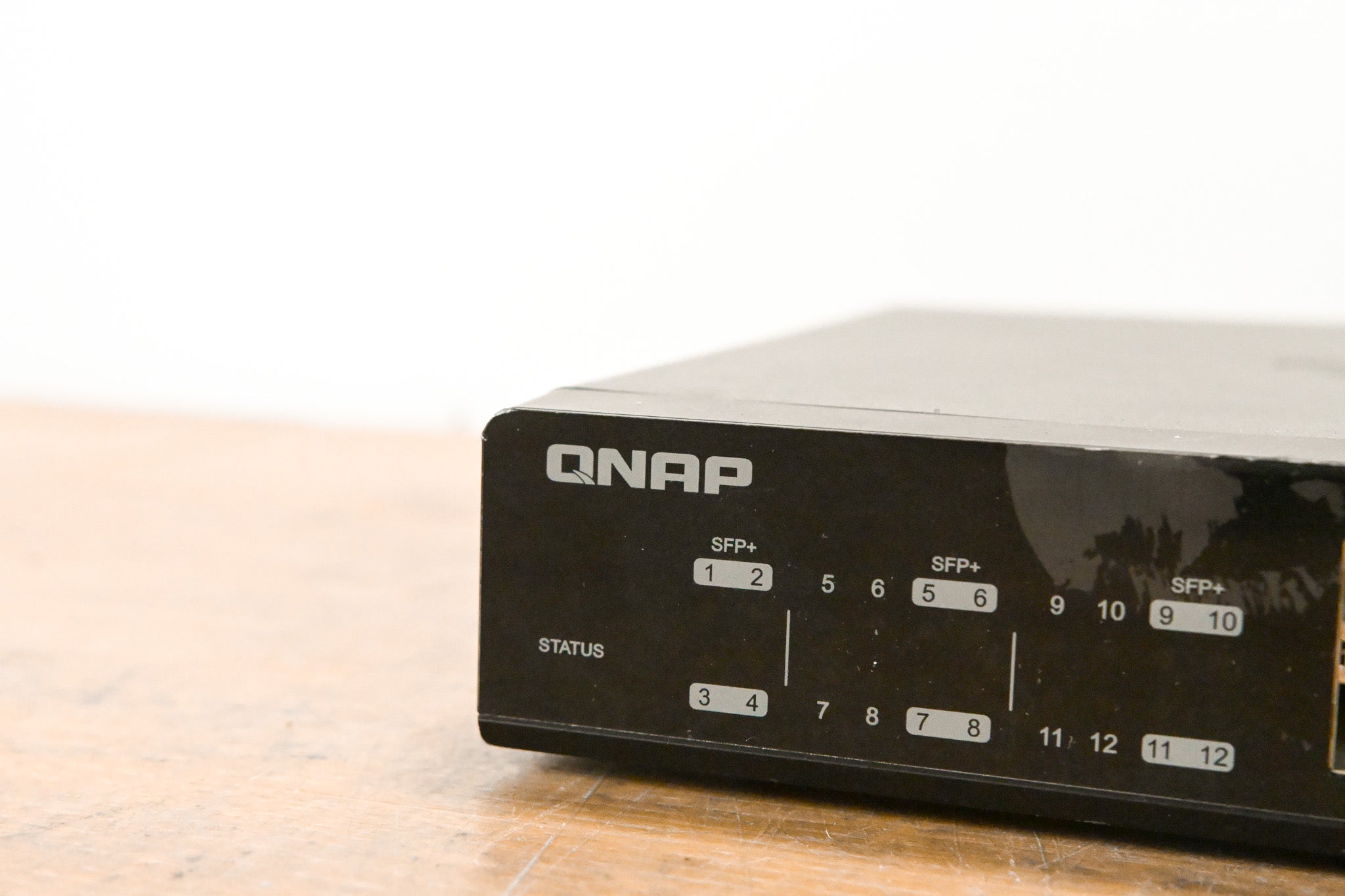 QNAP QSW-1208-8C 12-Port 10GbE Unmanaged Network Switch