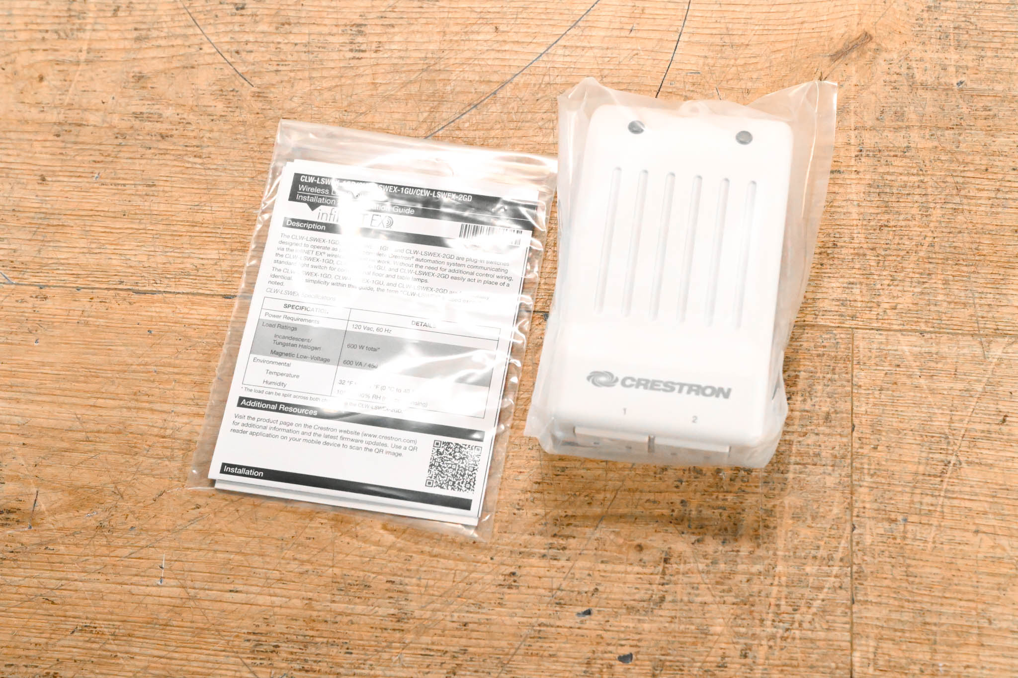 Crestron CLW-LSWEX-2GD-W-T Dual-Channel Wireless Lamp Switch