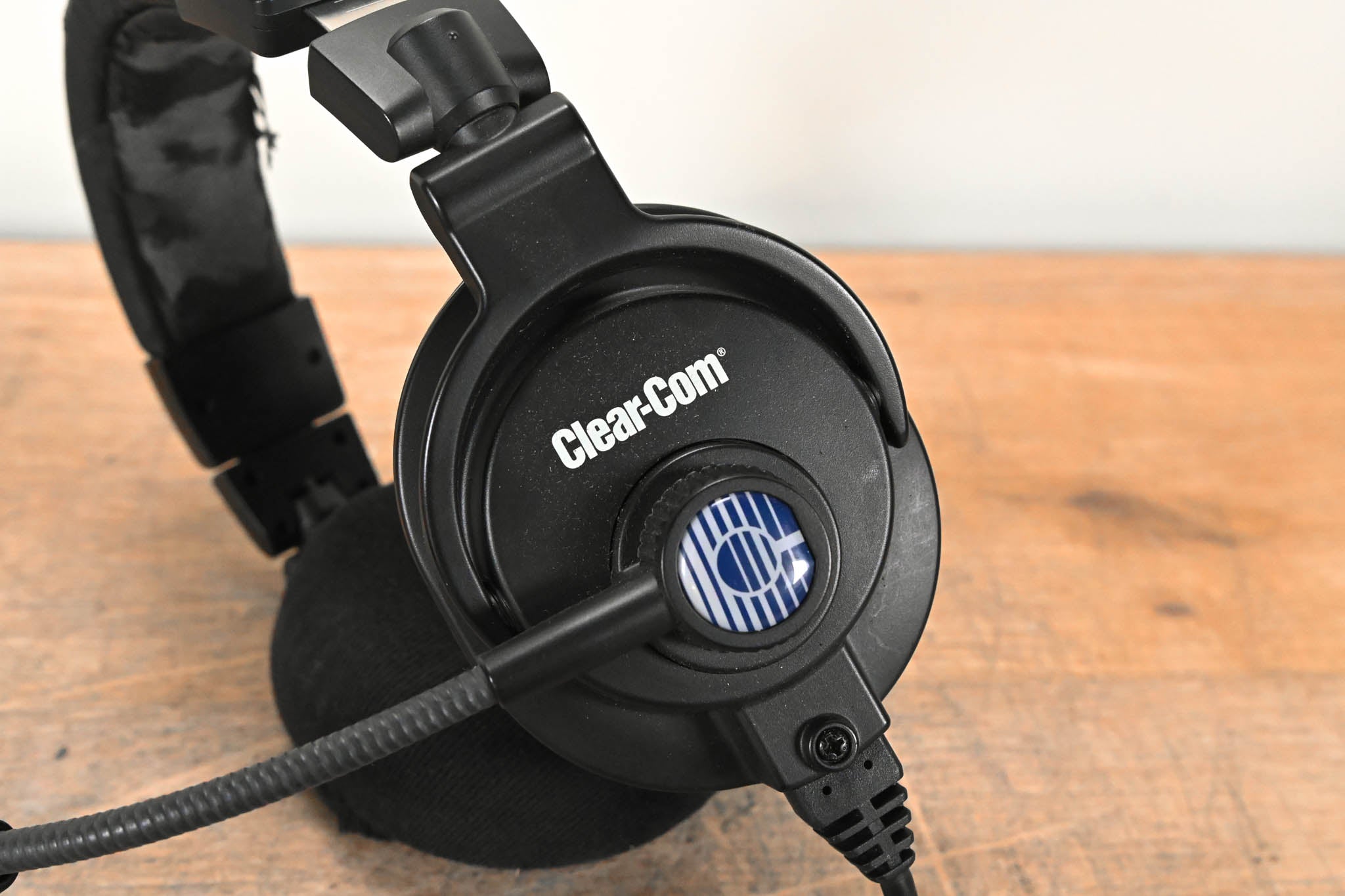 Clear-Com CC-400 Double-Ear Intercom Headset with Dynamic Microphone