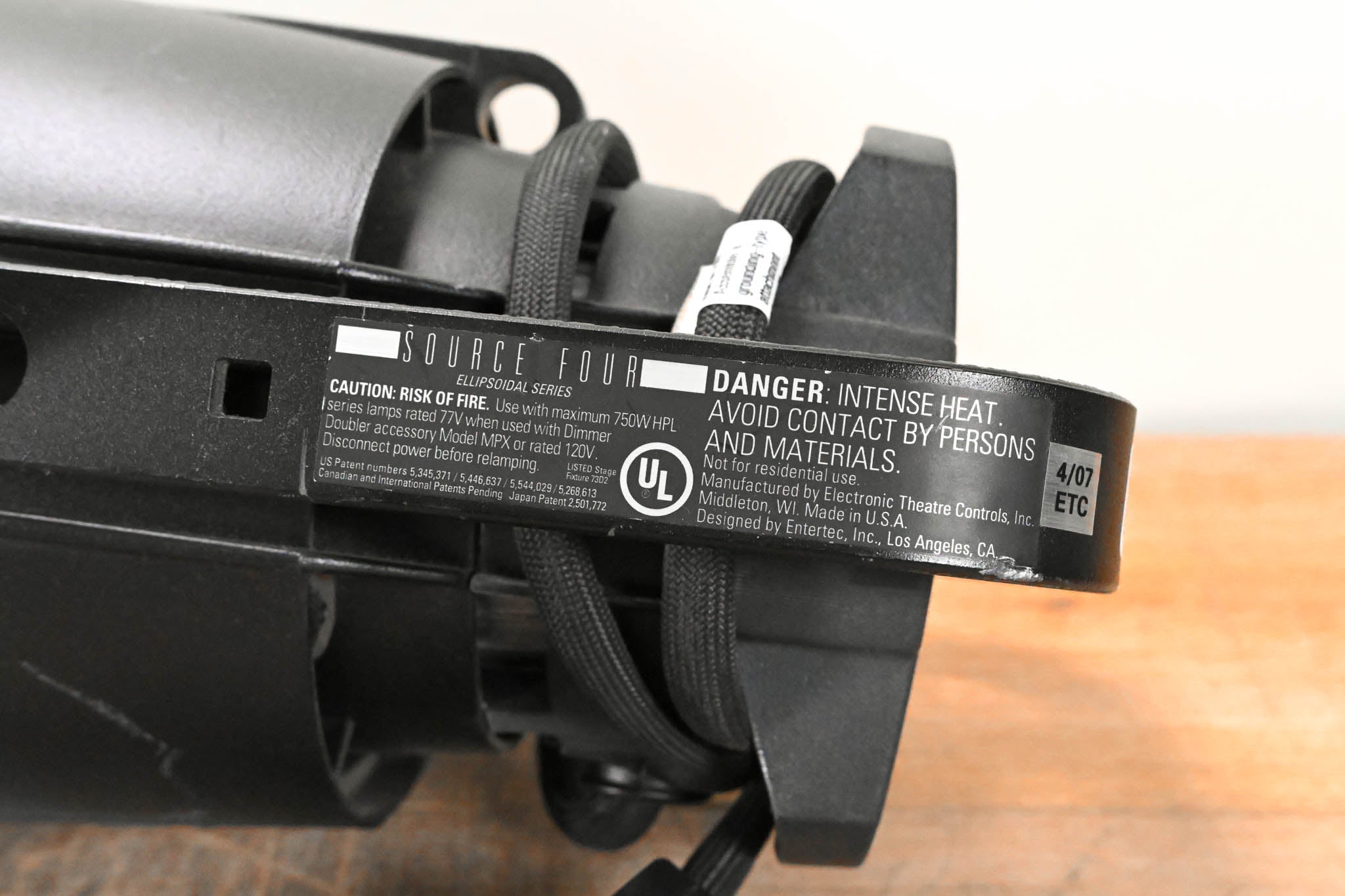ETC Source Four Zoom 15-30 Degree 750 Ellipsoidal Light