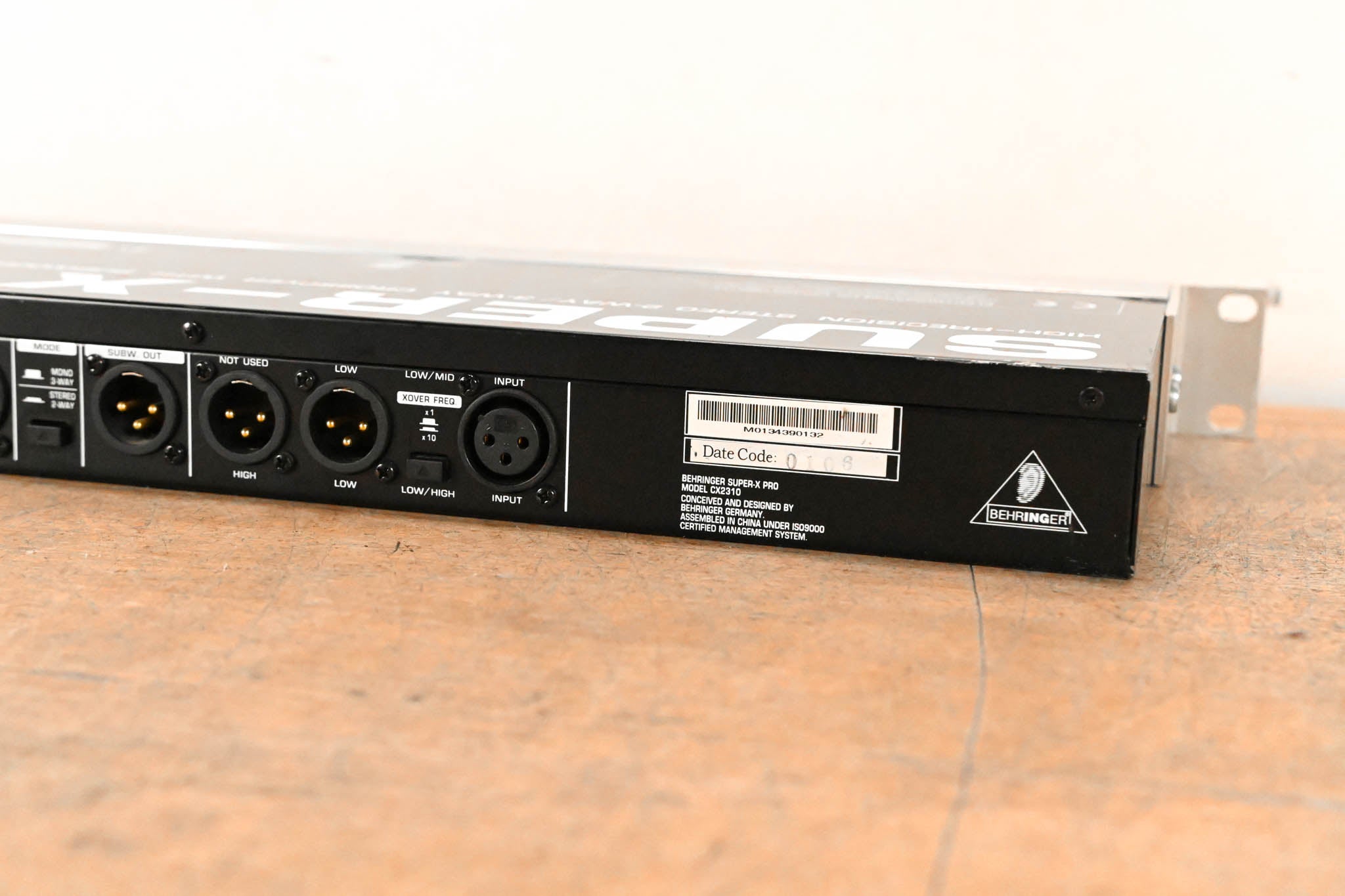 Behringer SUPER-X PRO CX2310 Stereo 2-Way/Mono 3-Way Crossover