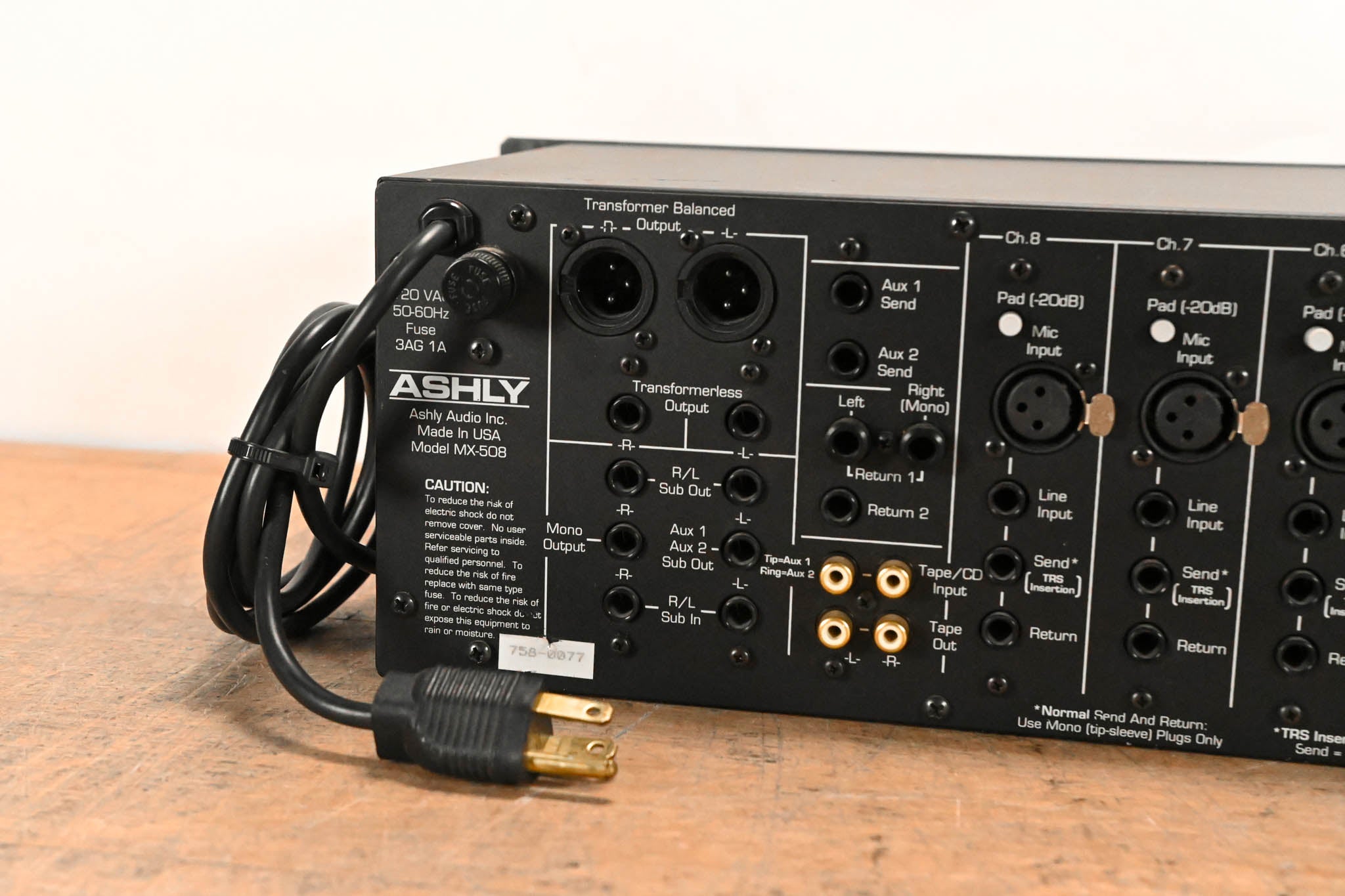 Ashly MX-508 8-Input Stereo Rack-Mountable Mic/Line Mixer