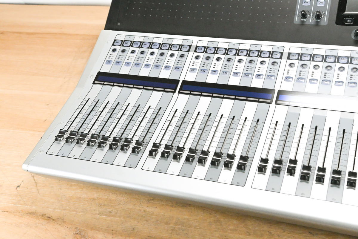 Yamaha TF5 32-Input Digital Mixing Console