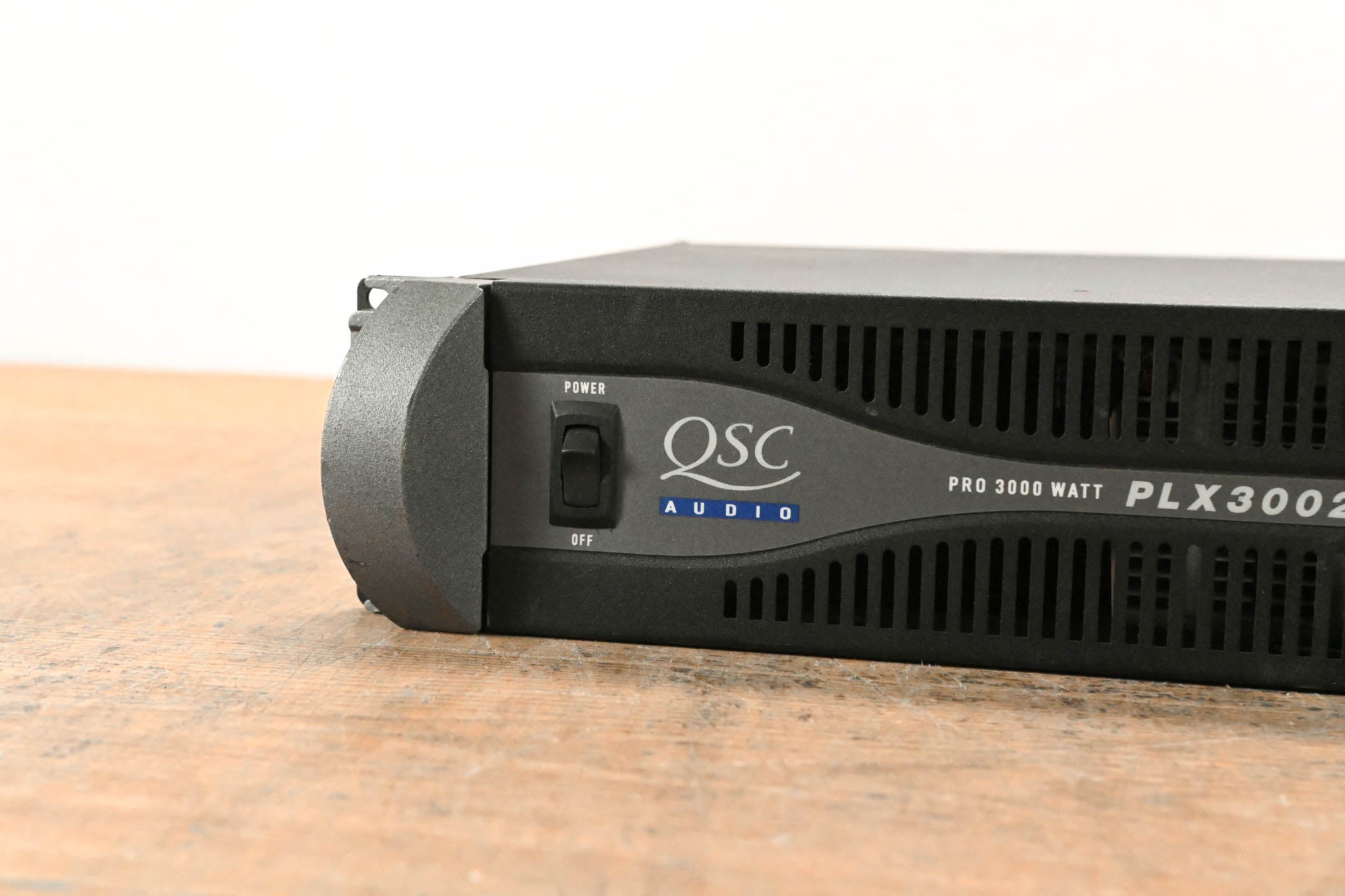 QSC PLX3002 2-Channel Power Amplifier