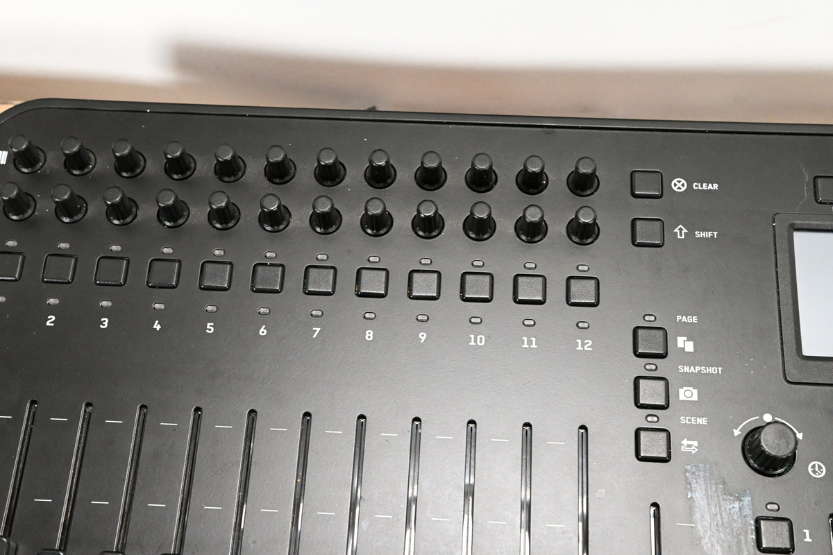 Jands Stage CL Compact Lighting Console (NO POWER SUPPLY)