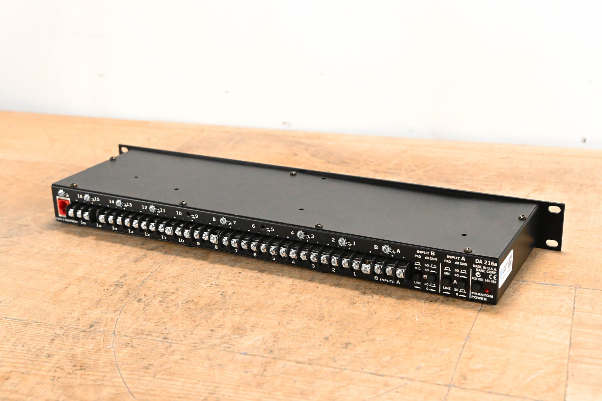 Rane DA216A 2-Input, 16-Output Distribution Line Amplifier (NO PSU)