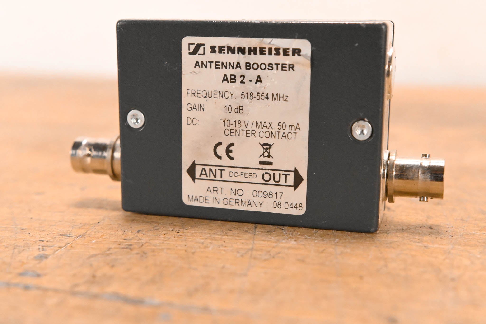 Sennheiser AB2-A Antenna Booster - A Range: 518-554 MHz