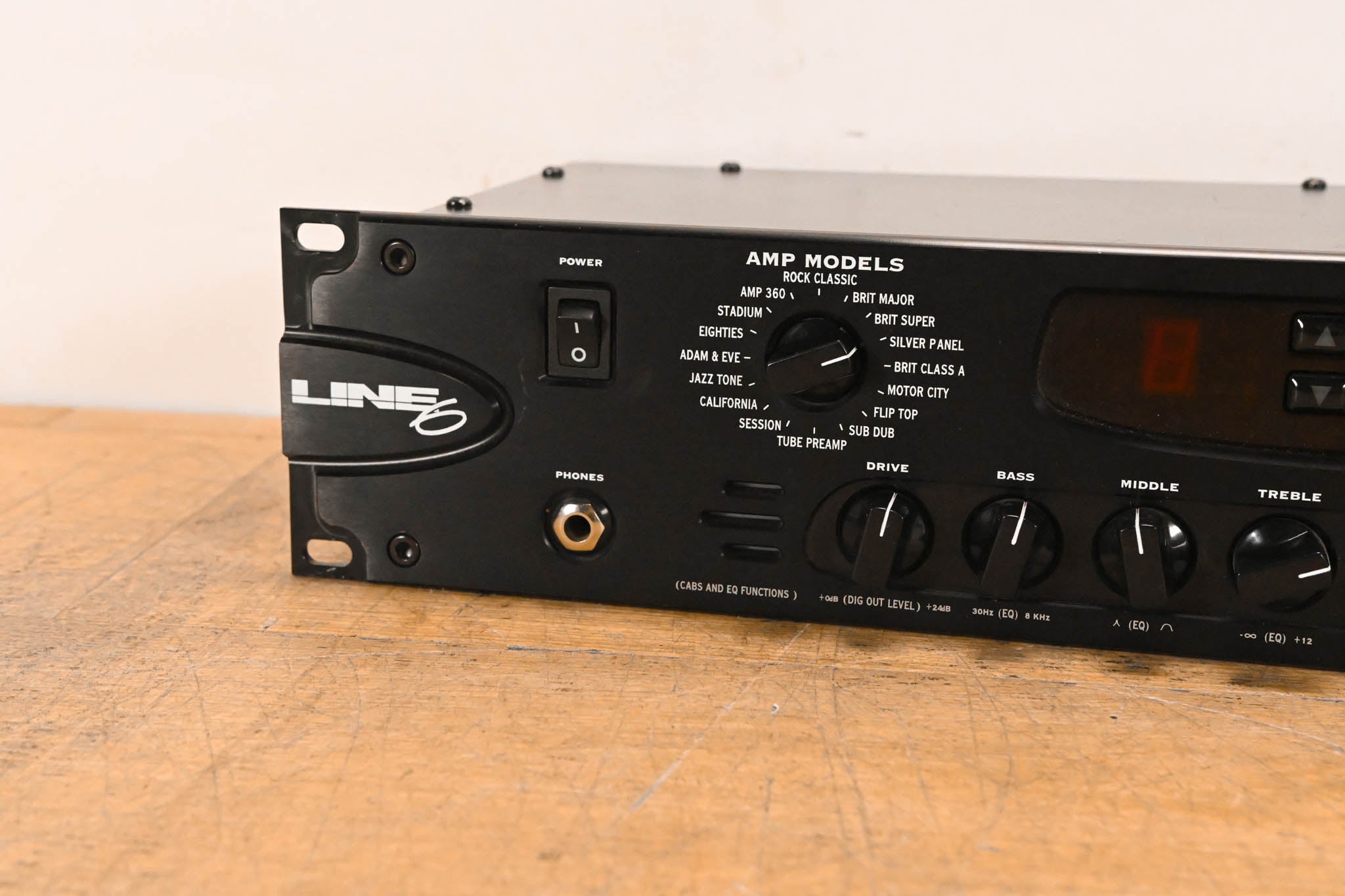 Line 6 Bass POD Pro Rackmount Multi-Effect and Amp Modeler