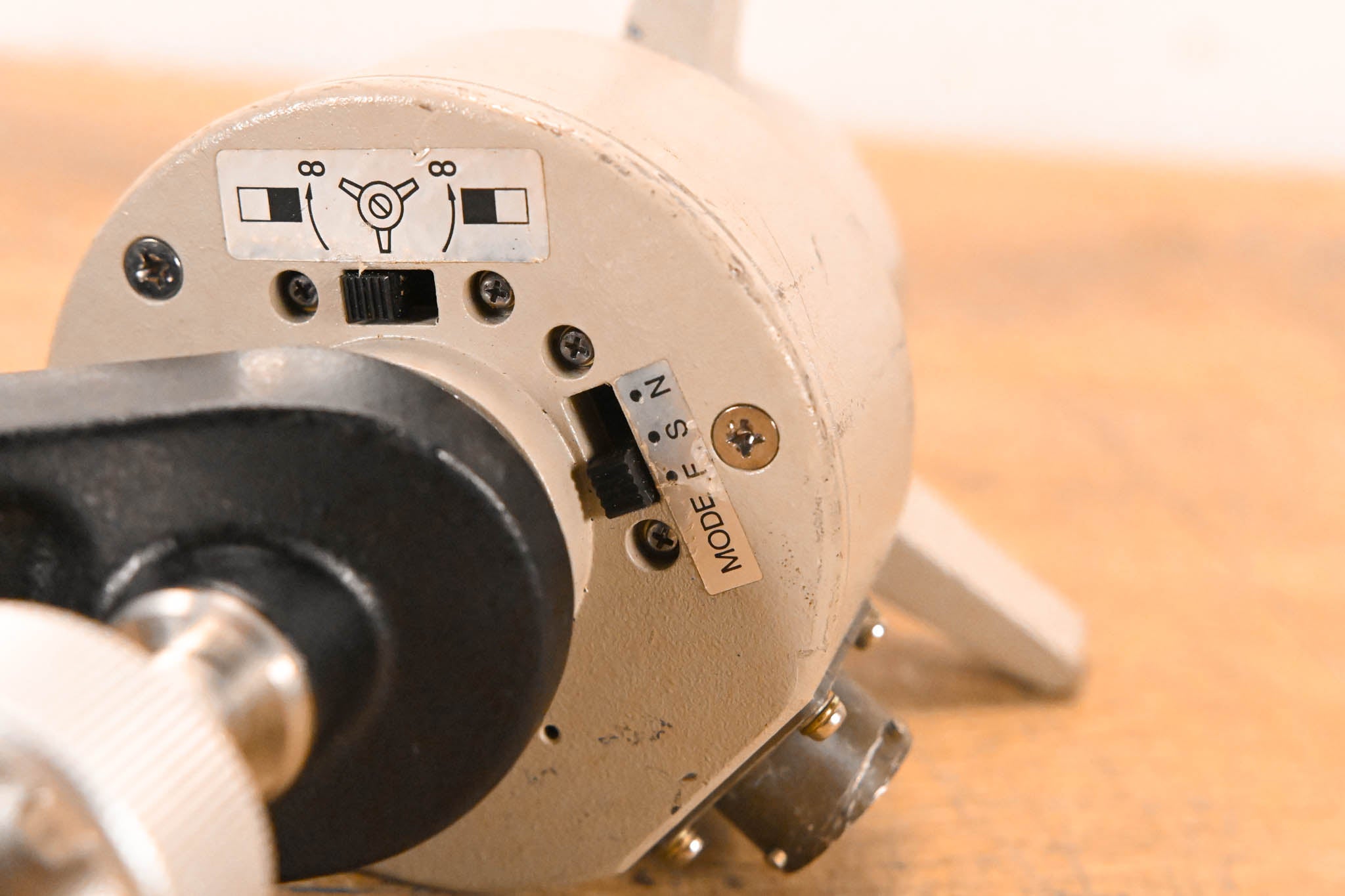 Fujinon EPD-12B with MCA-6A Clamp