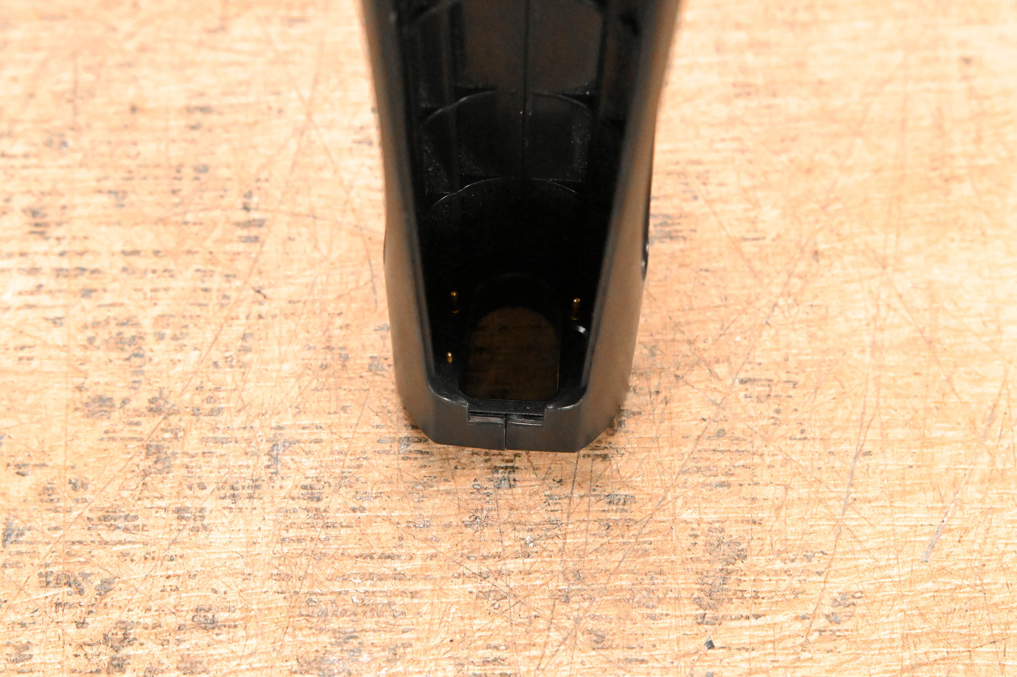 Sennheiser LA 2 Charging Adapter