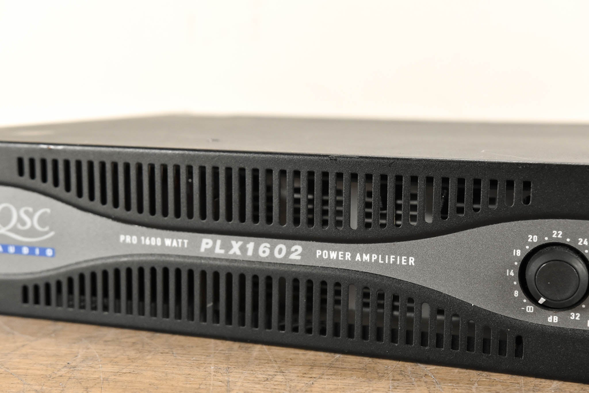 QSC PLX1602 2-Channel Power Amplifier