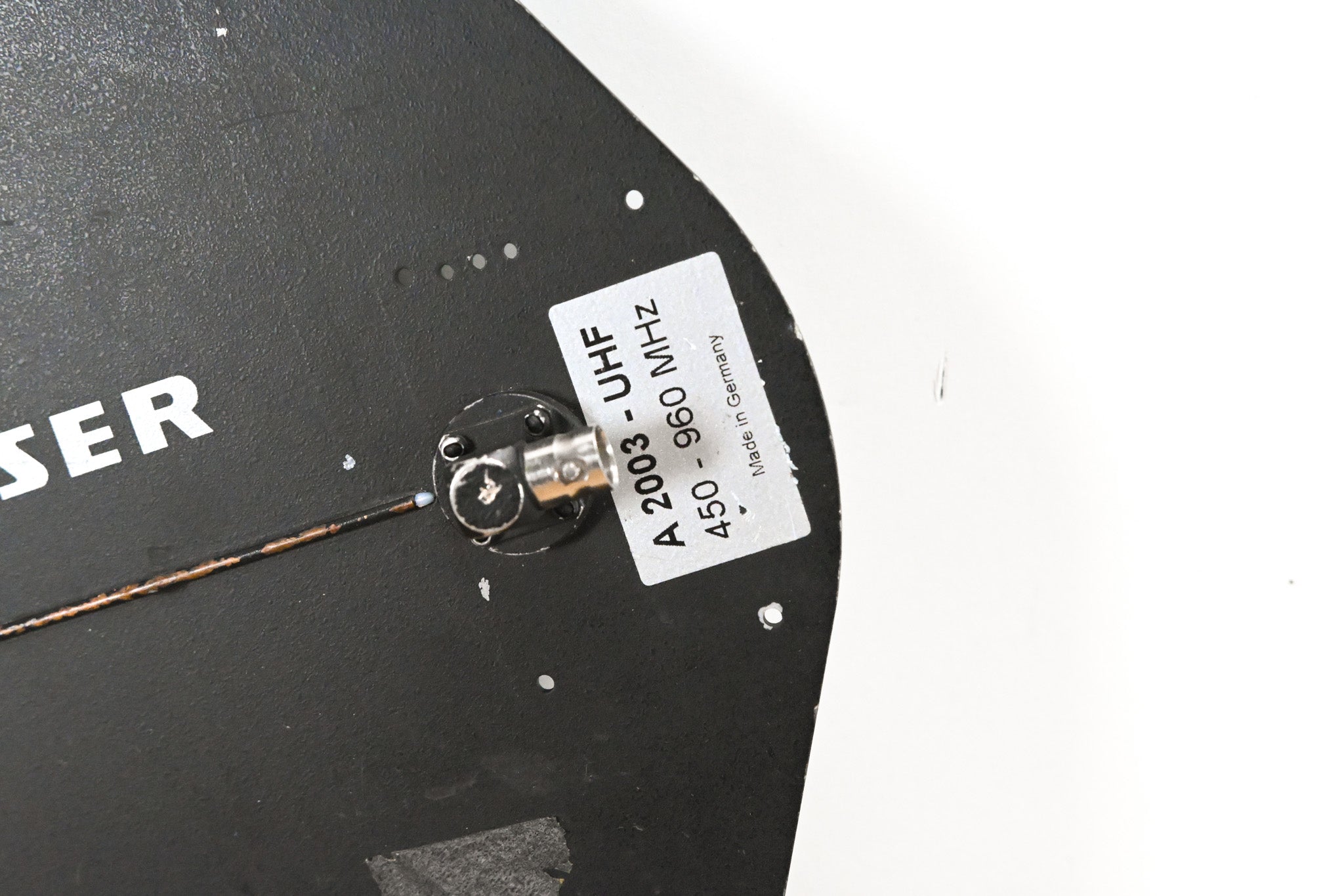 Sennheiser A-2003-UHF Passive Directional Antenna - 450-960 MHz